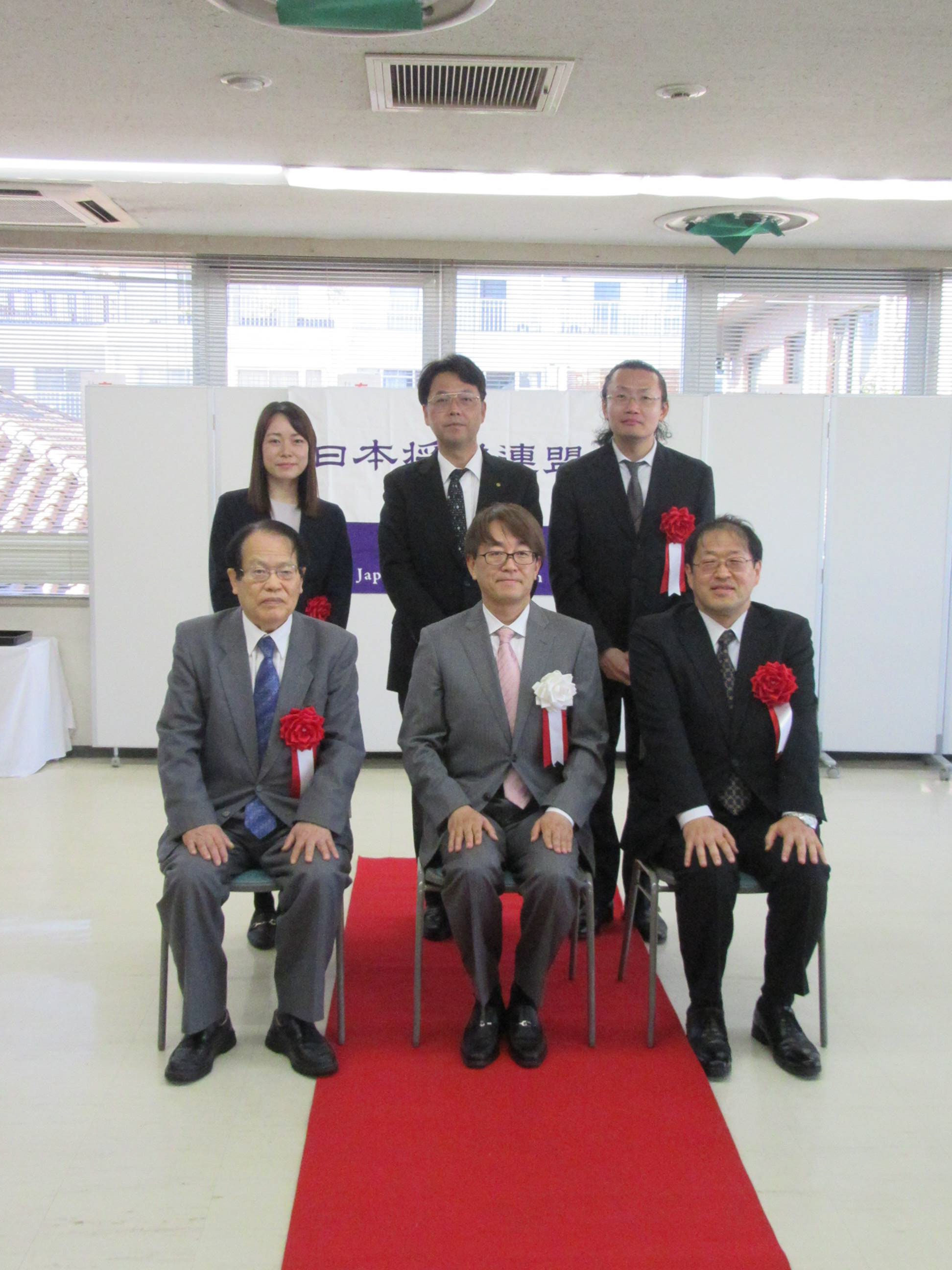 日本将棋連盟「将棋の日」式典 喜寿の中原誠十六世名人らを表彰／将棋