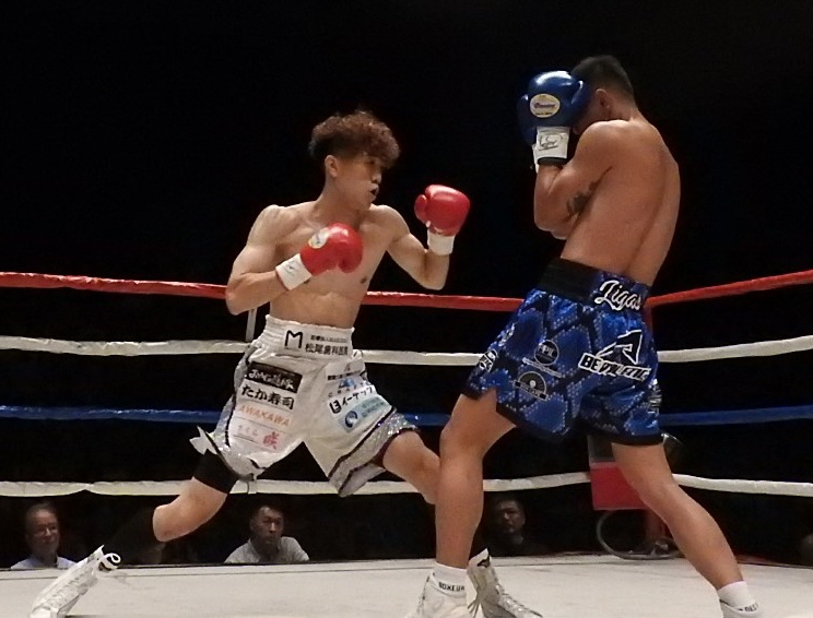 ボクシング ボクシング】「ネクスト西田」中山慧大、圧巻の3回TKOでデビュー2連勝