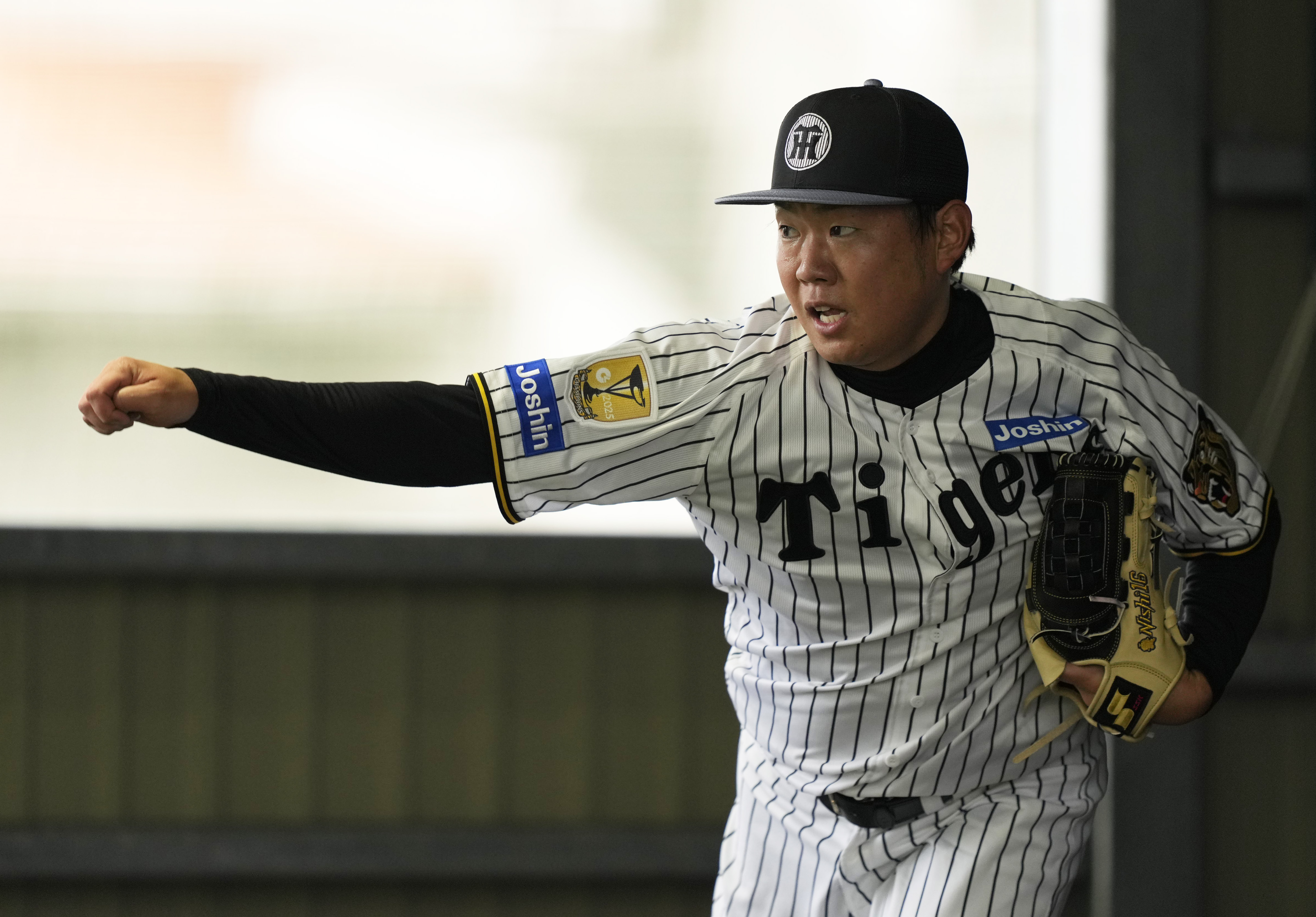 阪神・西勇輝、室内での投球も合わせると約160球の熱投 - サンスポ
