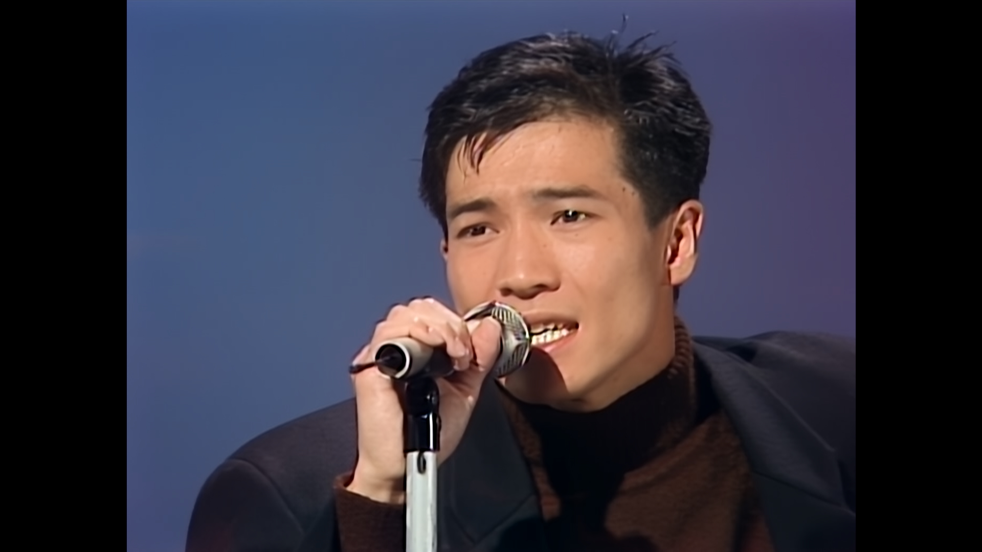 田原俊彦 Amazon.co.jp: 田原俊彦 TOSHI in TAKARAZUKA Love Forever 1983