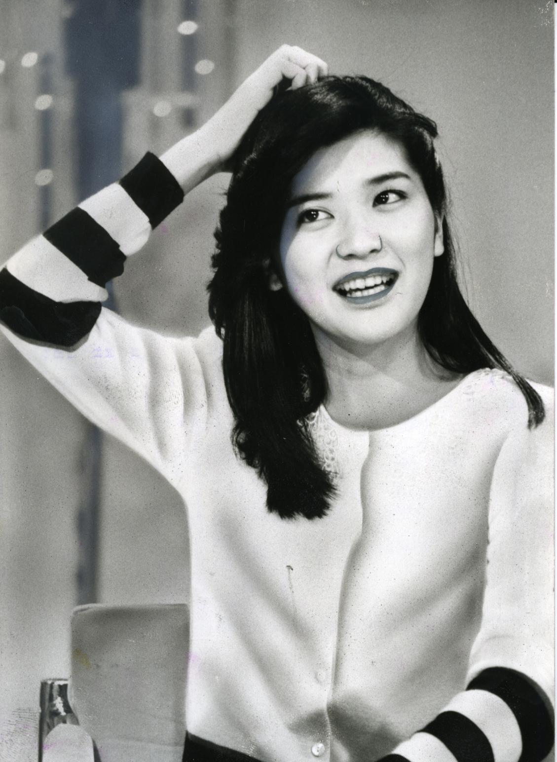 統一 教会 女優