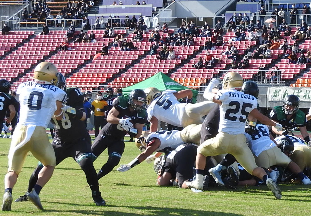 京大完封勝ちで１部残留 関西大学アメフト入れ替え戦 サンスポ