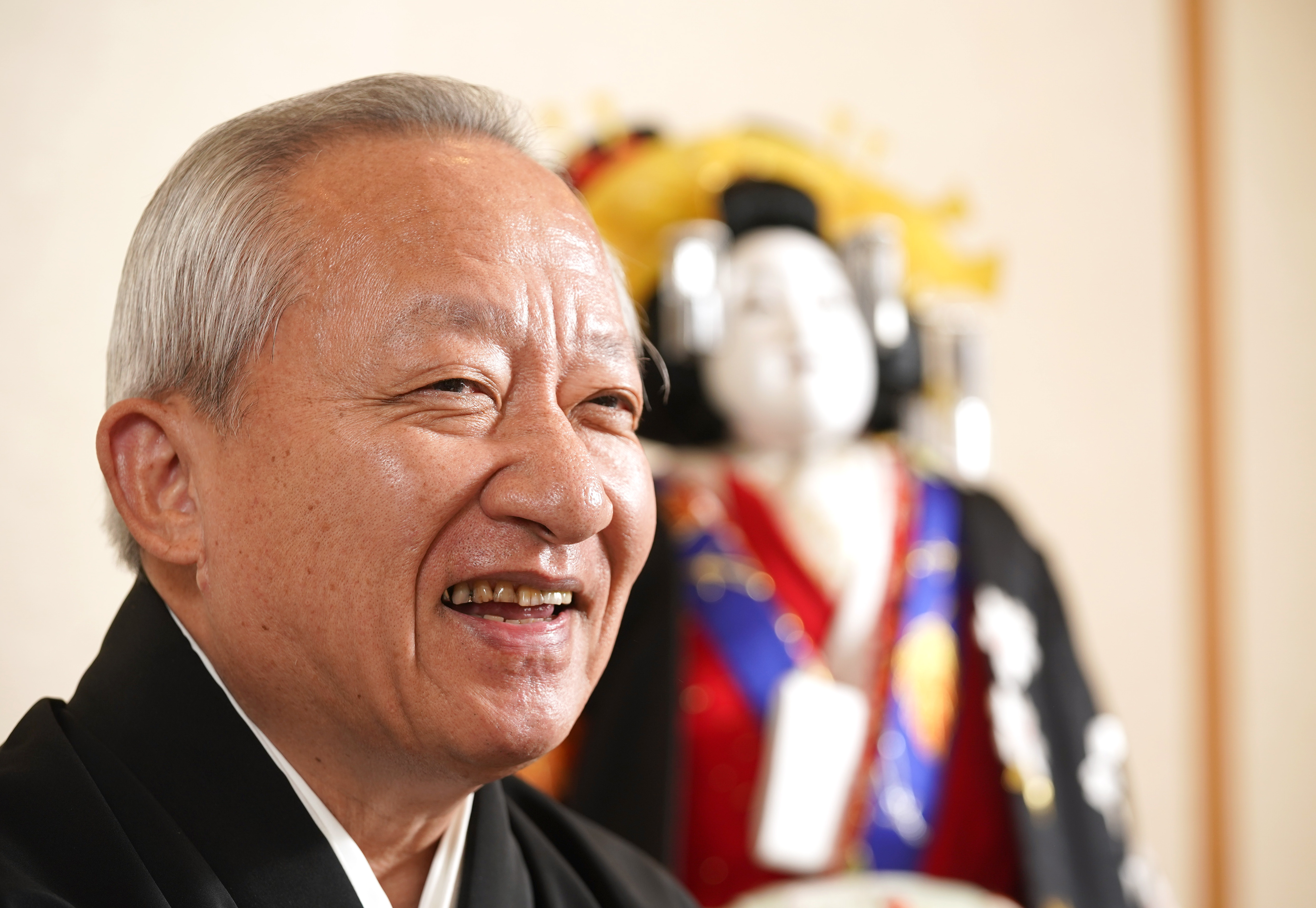 類を見ない「三人遣い」未知なる芸術創造を探求 / 文楽人形遣い・桐竹