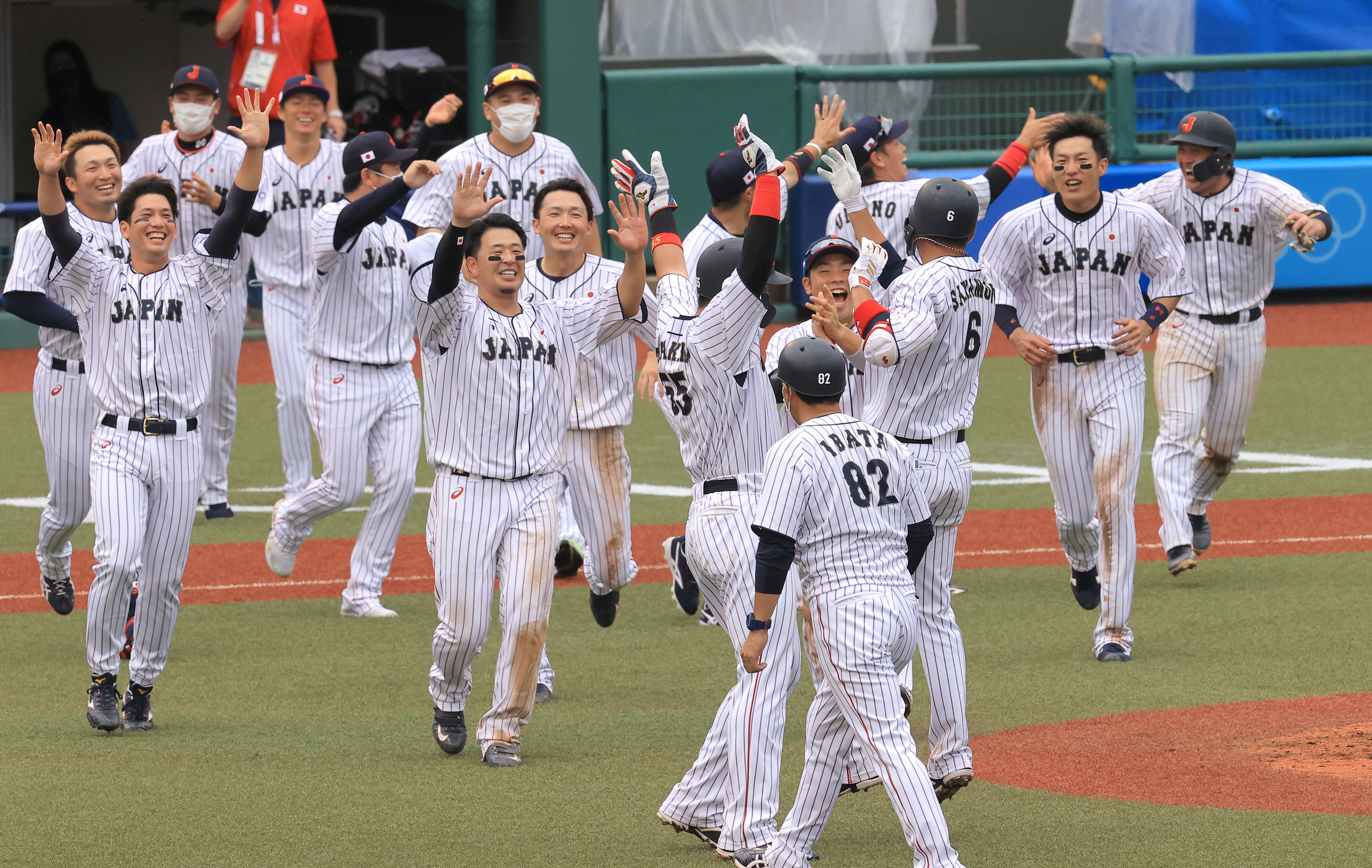 侍ジャパンが劇的逆転サヨナラ 悲願の金へ白星発進 サンスポ