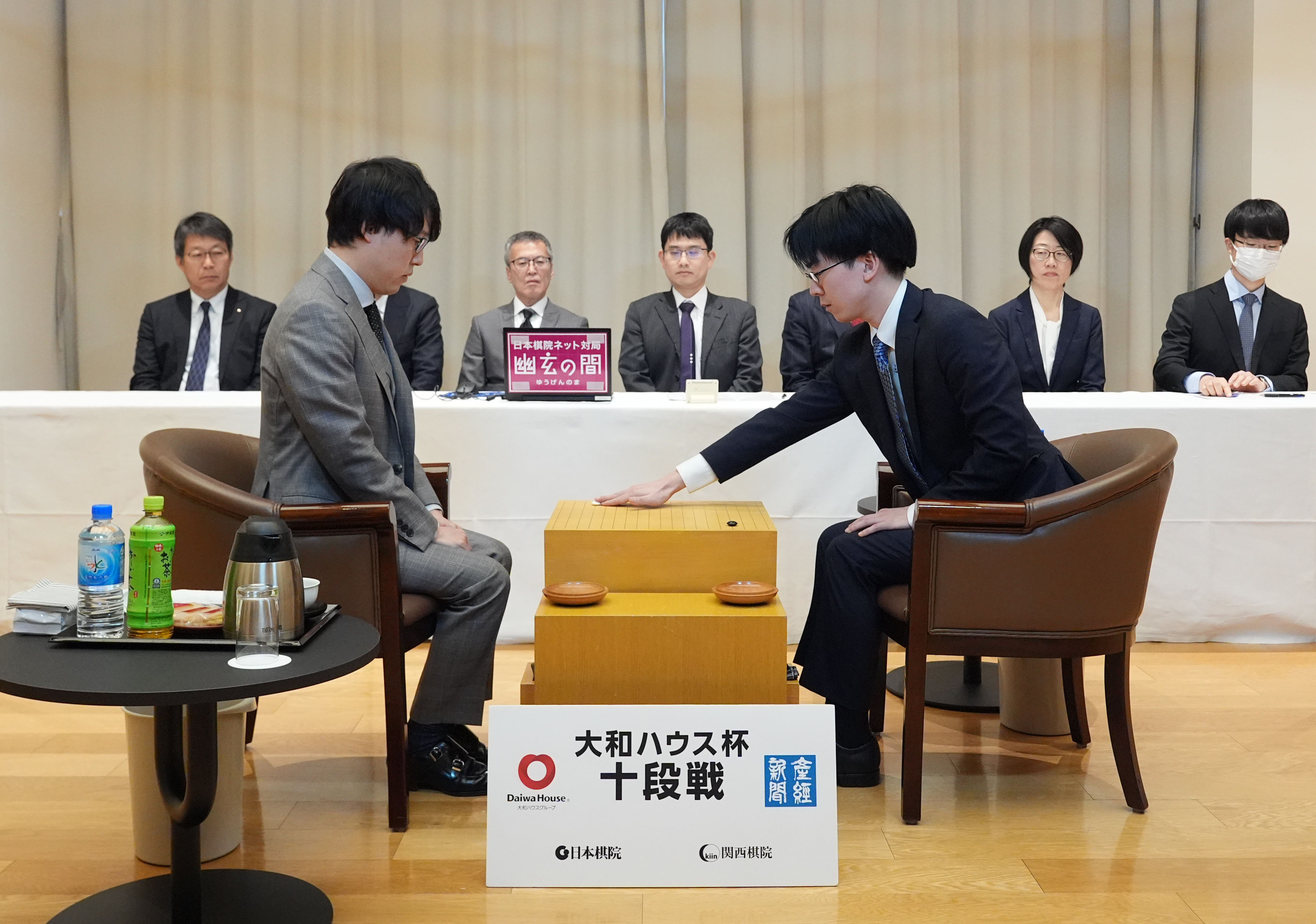 井山裕太十段がタイに戻すか、芝野虎丸九段の連勝か 囲碁・十段