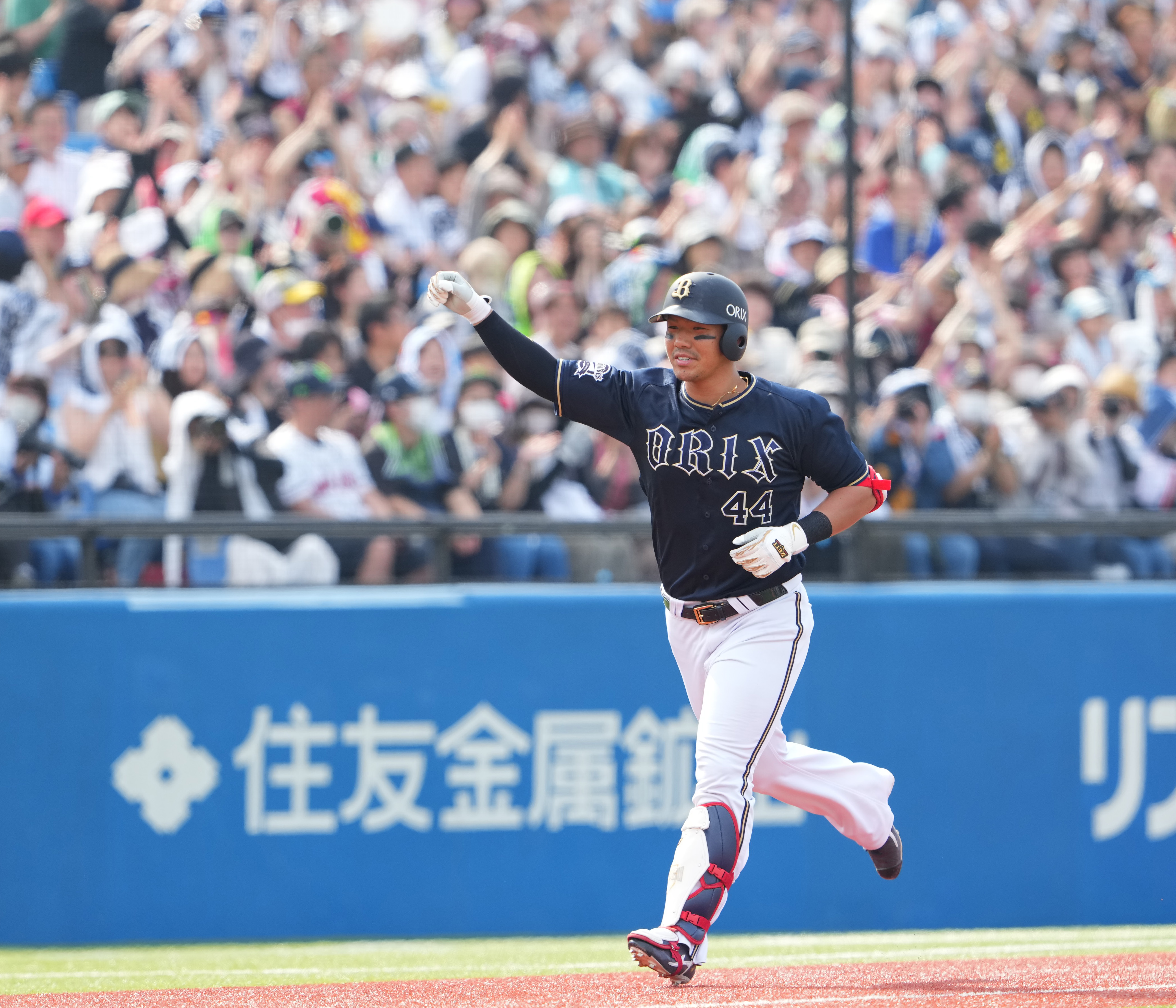 オリックス・頓宮裕真が2試合連発7号ソロ「うまく風にも乗ってくれ
