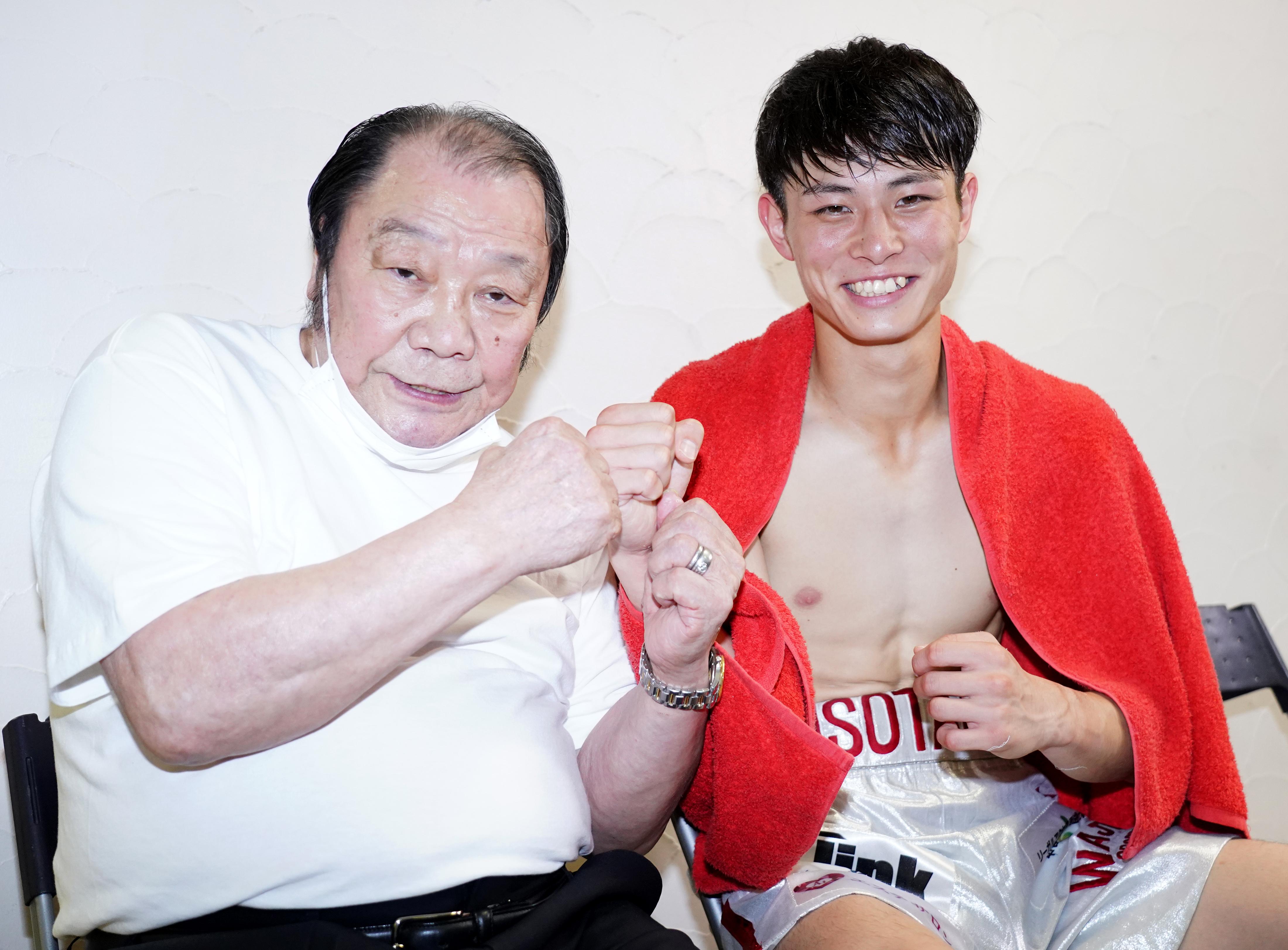 【稀少】輪島功一　写真パネル　WBA世界Ｊミドル級タイトル3度目の奪取 稀少】輪島功一 写真パネル WBA世界Jミドル級タイトル3度目の奪取