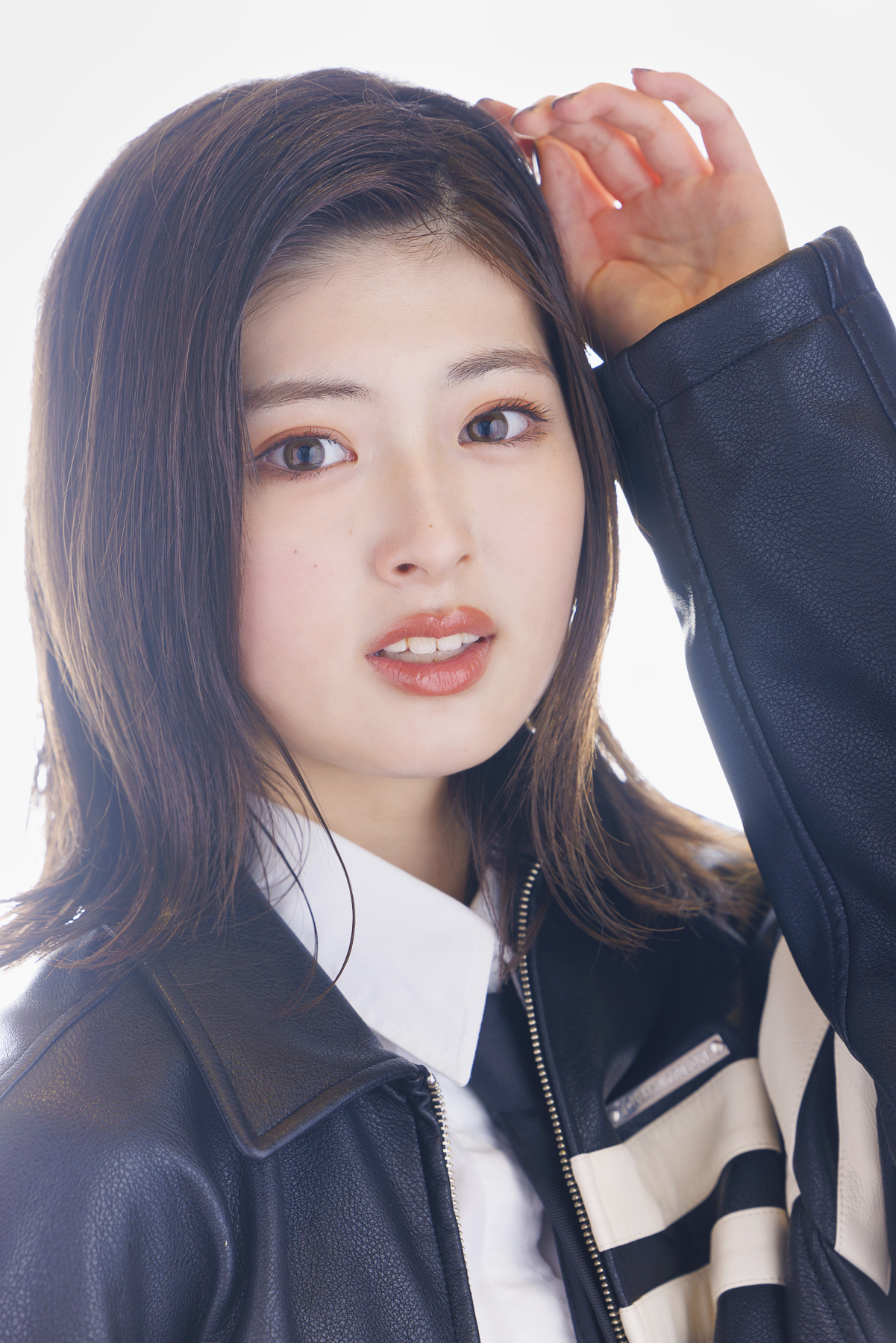 秋元康氏プロデュースの新星！「WHITE SCORPION」インタビュー HANNA