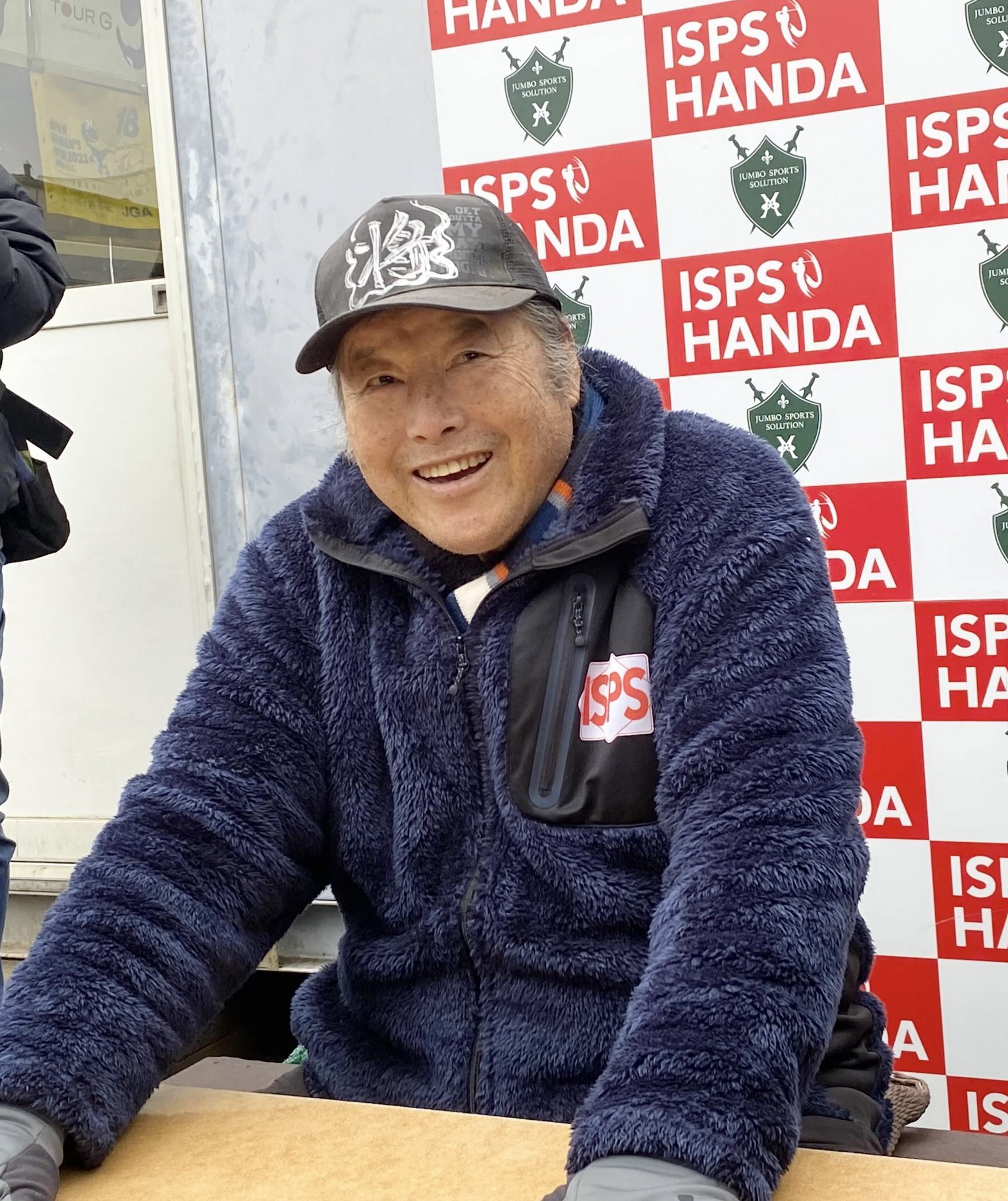 77歳尾崎将司が元気な姿 指導者として意欲「競技に出る気は