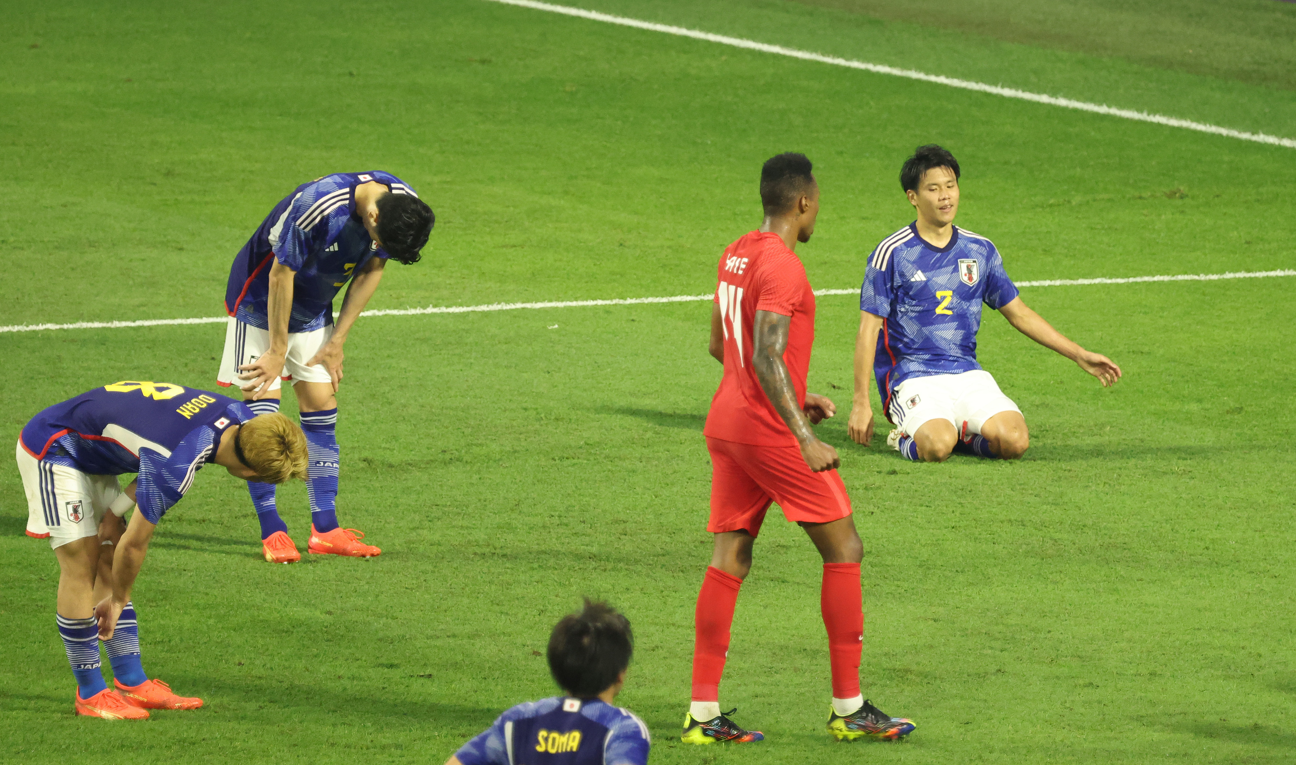 サッカー日本代表戦 山根が終了間際に痛恨のｐｋ与える 攻撃面では持ち味 産経ニュース