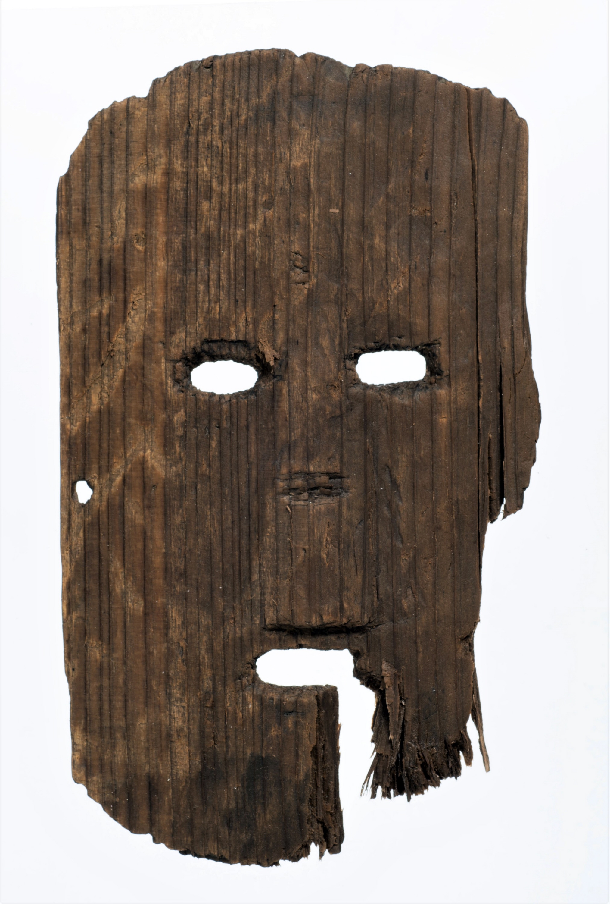 日本の伝統的な木製仮面セット 歴史シアター】木製仮面が出土した大阪・西岩田遺跡 ヤマト王権の対外