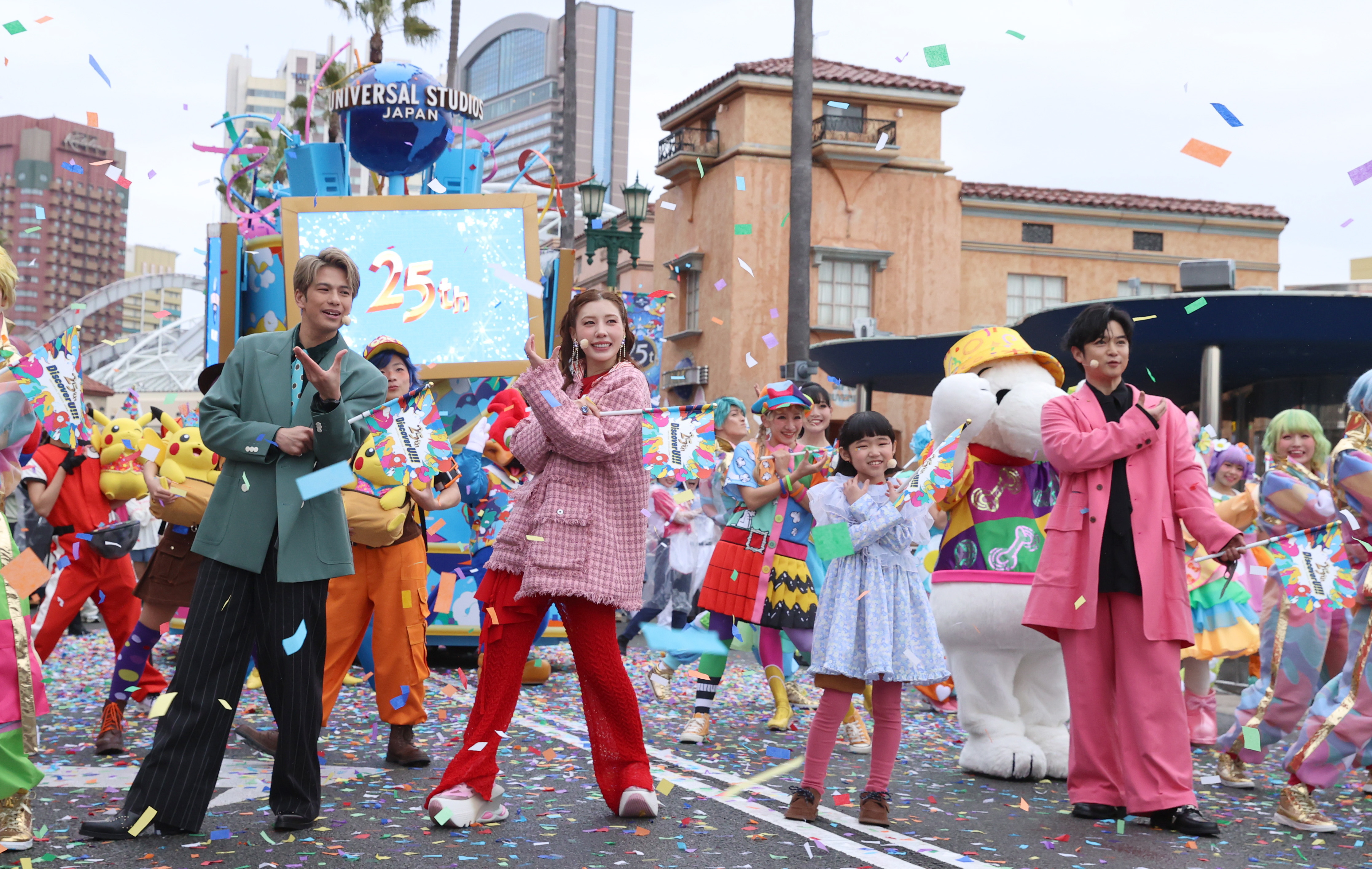 あのドクも登場、懐かしの映画キャラに会える USJ25周年記念イベント