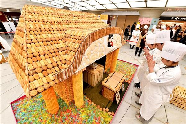 動画 甘 い恋も叶う 大阪 なんばウォーク にお菓子の神社 産経ニュース