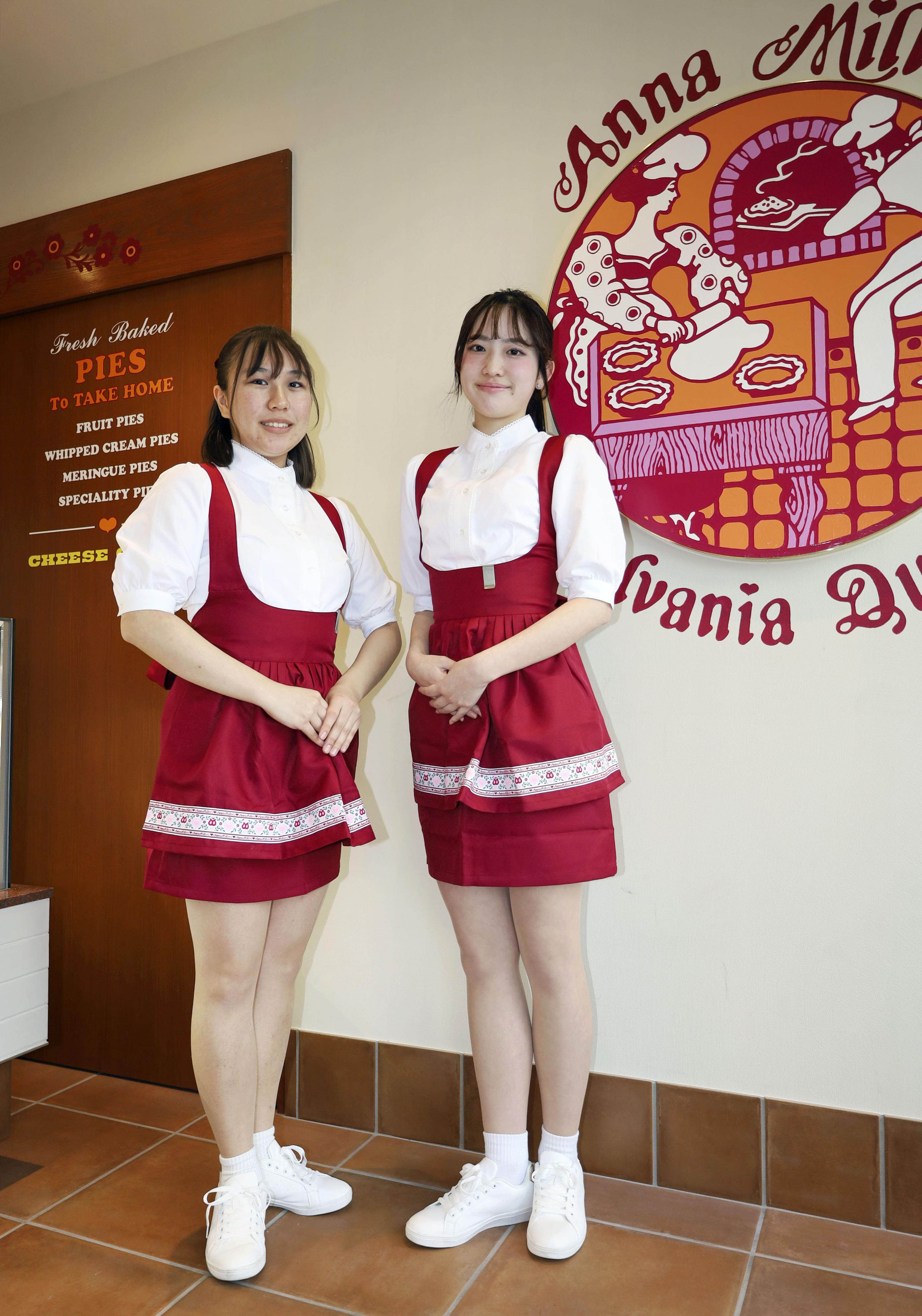 レストラン「アンナミラーズ」復活 3年ぶり、制服そのまま 店内は米 