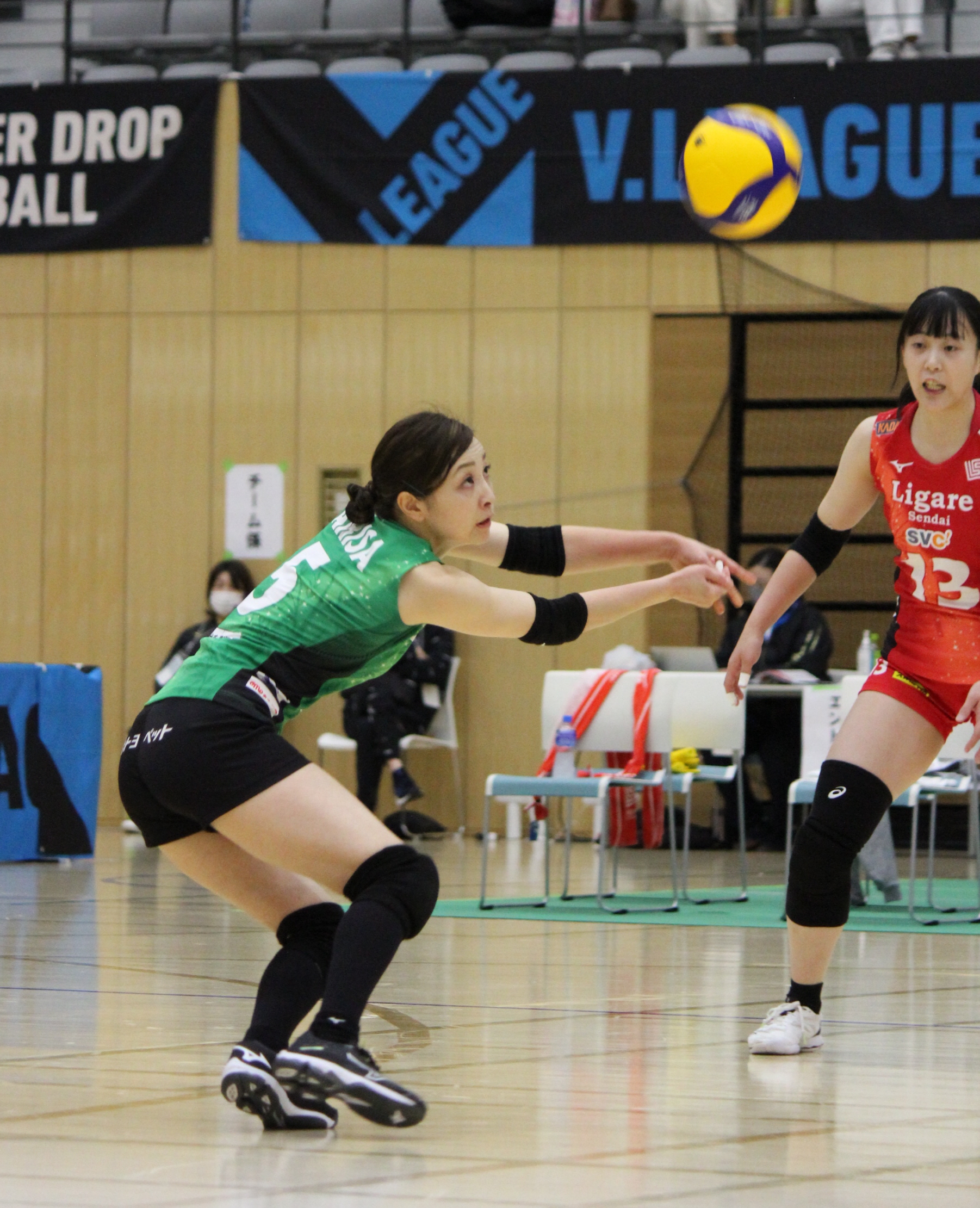 女子バレー vリーグ 9th わざとらしく