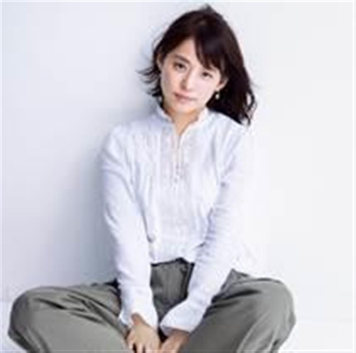 石田ゆり子がヒットソングの 顔 dj和のコンピ盤 ミリオンデイズ ジャケ写に サンスポ 石田ゆり子がヒットソングの 顔 dj和のコンピ盤 ミリオンデイズ ジャケ写に サンスポ