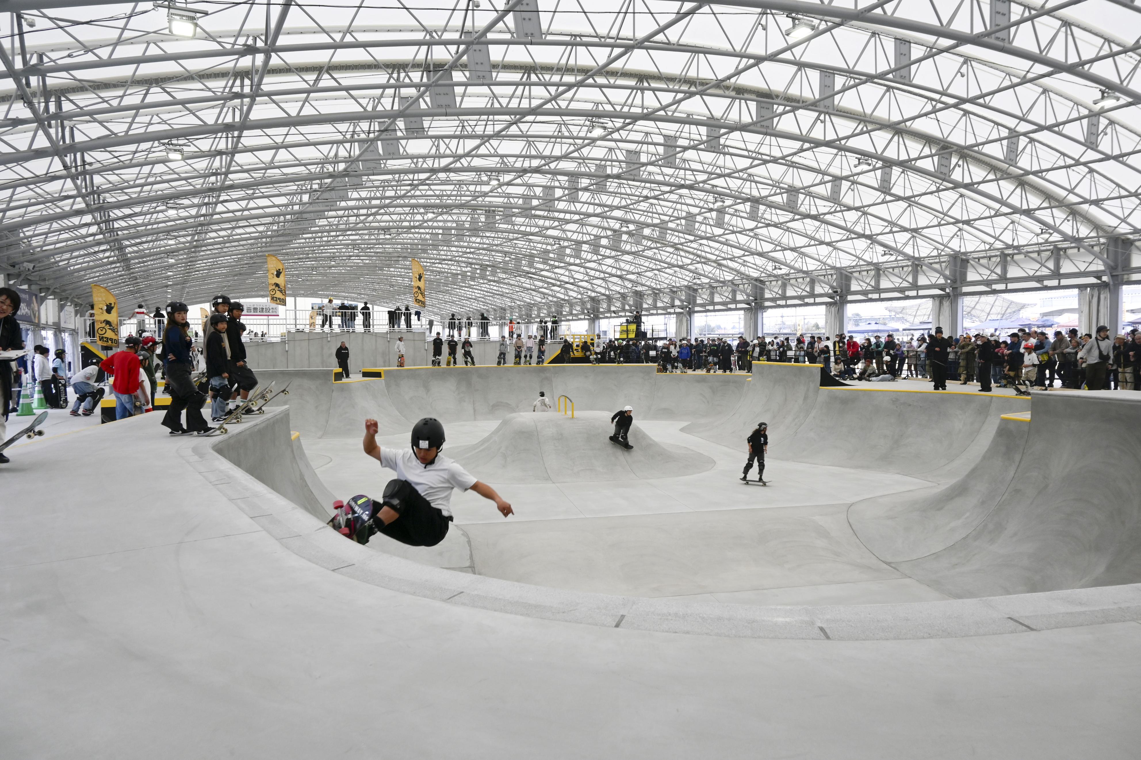 宇都宮に国内最大級パーク開業 スケボーやBMXなどに特化 - サンスポ