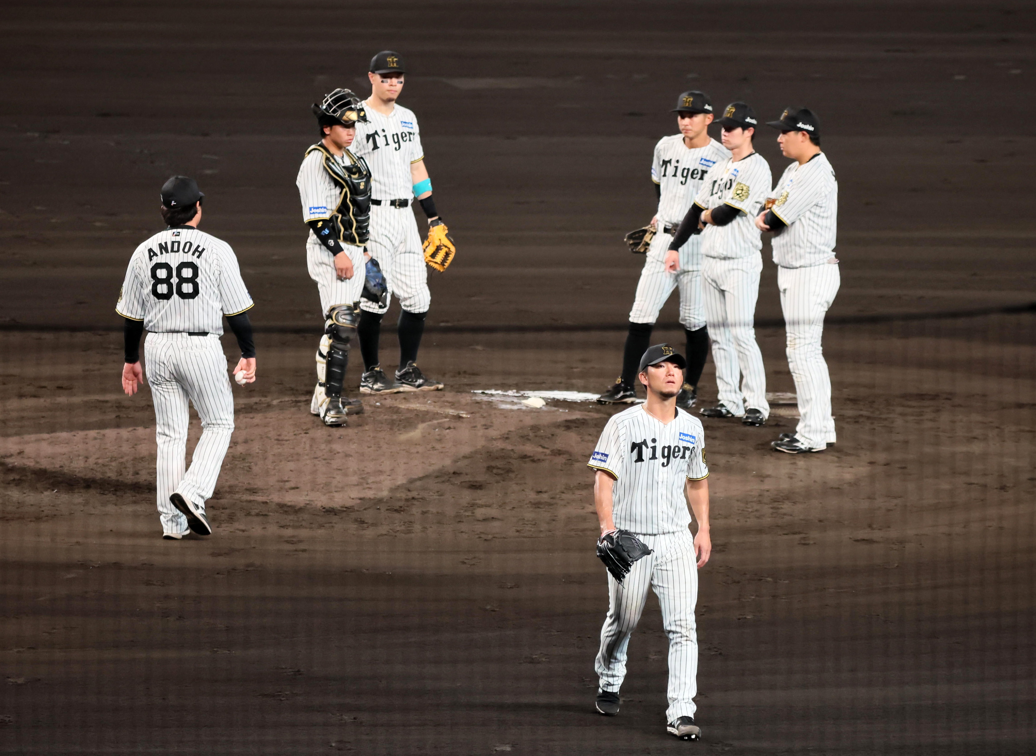 阪神・伊藤将司、今季ワースト6失点「勝負どころの一球が甘く