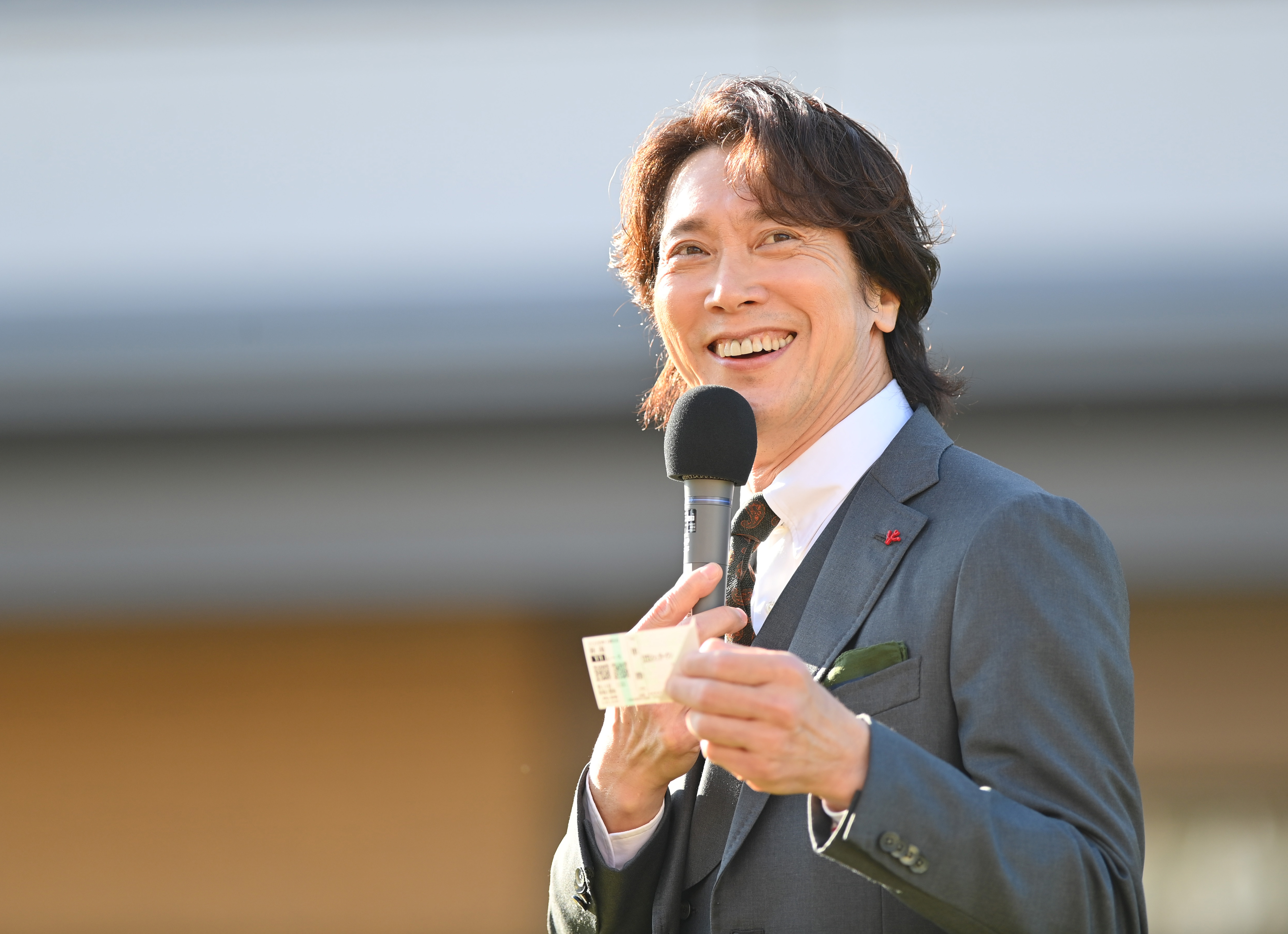 新潟大賞典】佐々木蔵之介がプレゼンター「私にとっても忘れられない