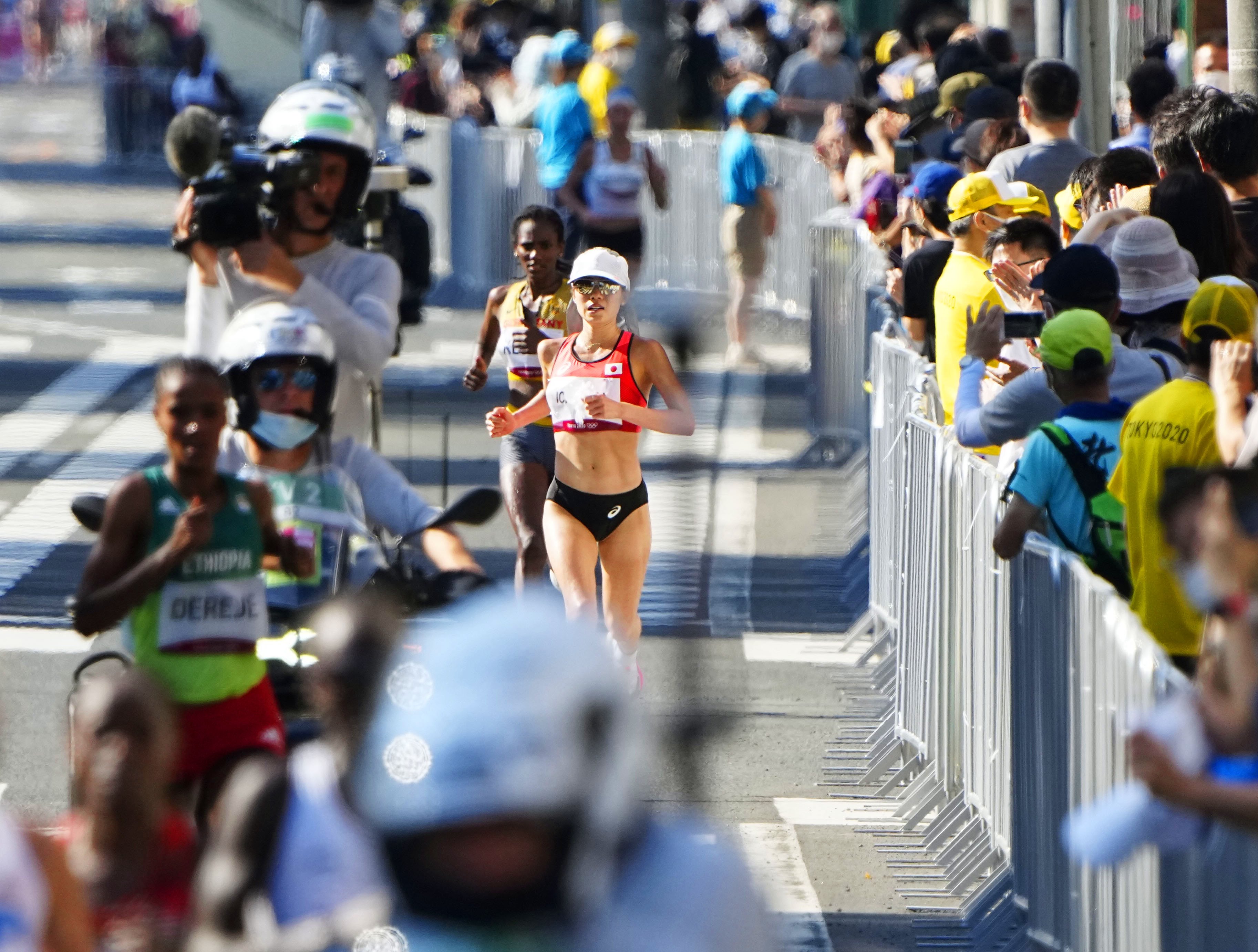 一山麻緒 日本勢１７年ぶり入賞の８位 鈴木亜由子１９位 前田穂南３３位 女子マラソン サンスポ