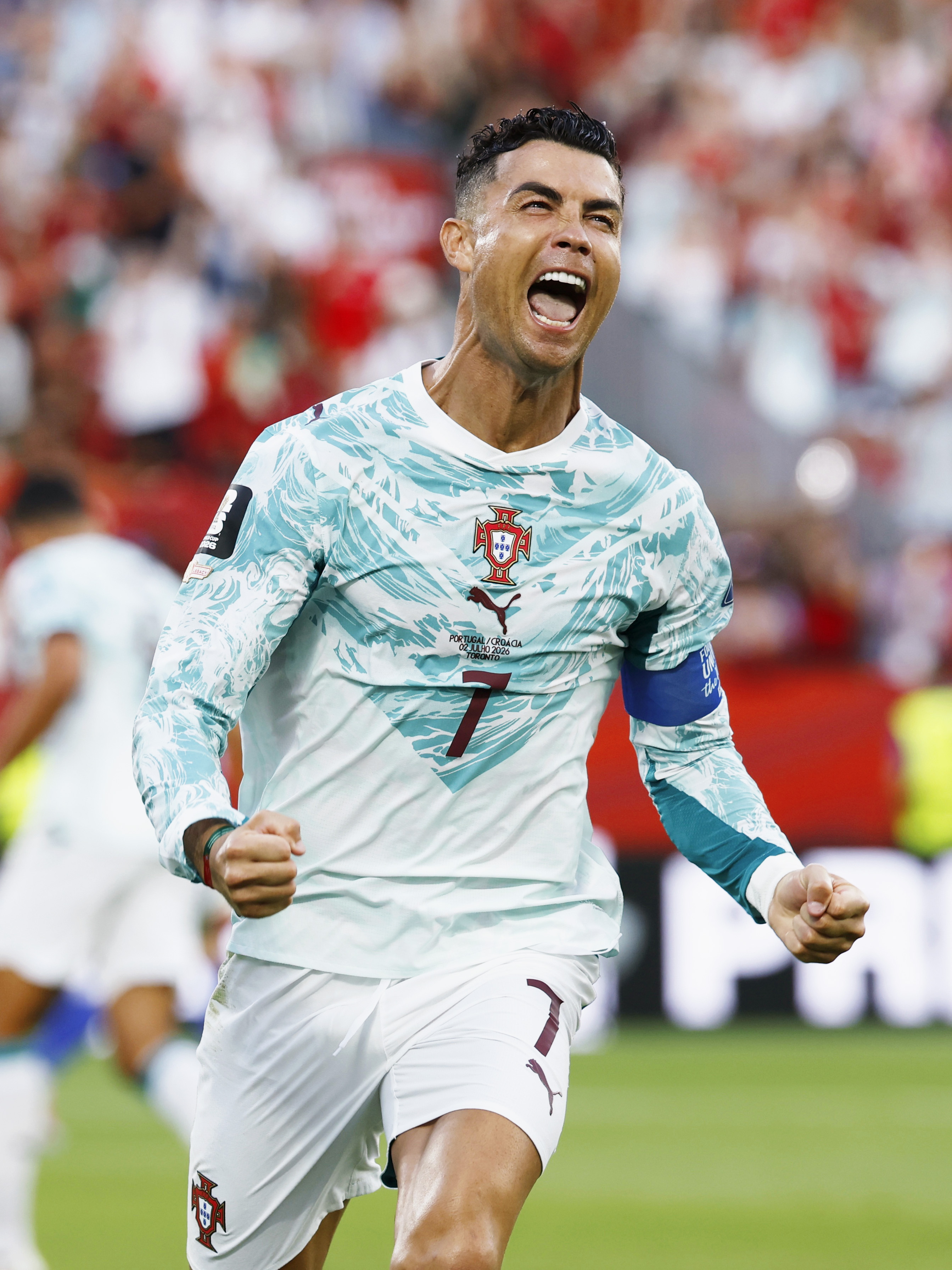 ポルトガルが死闘を制し16強進出！ ロナウド悲願の決勝T初ゴール＆途中
