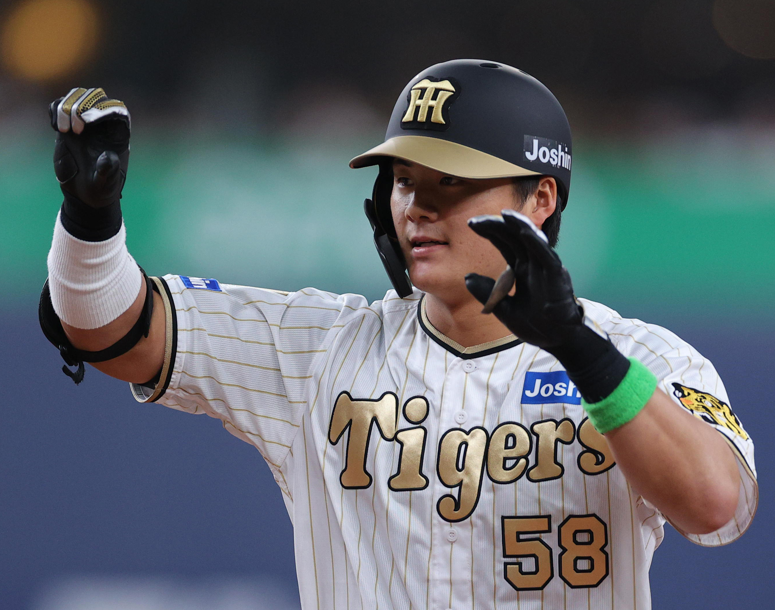 阪神タイガース 前川右京ホームユニフォーム