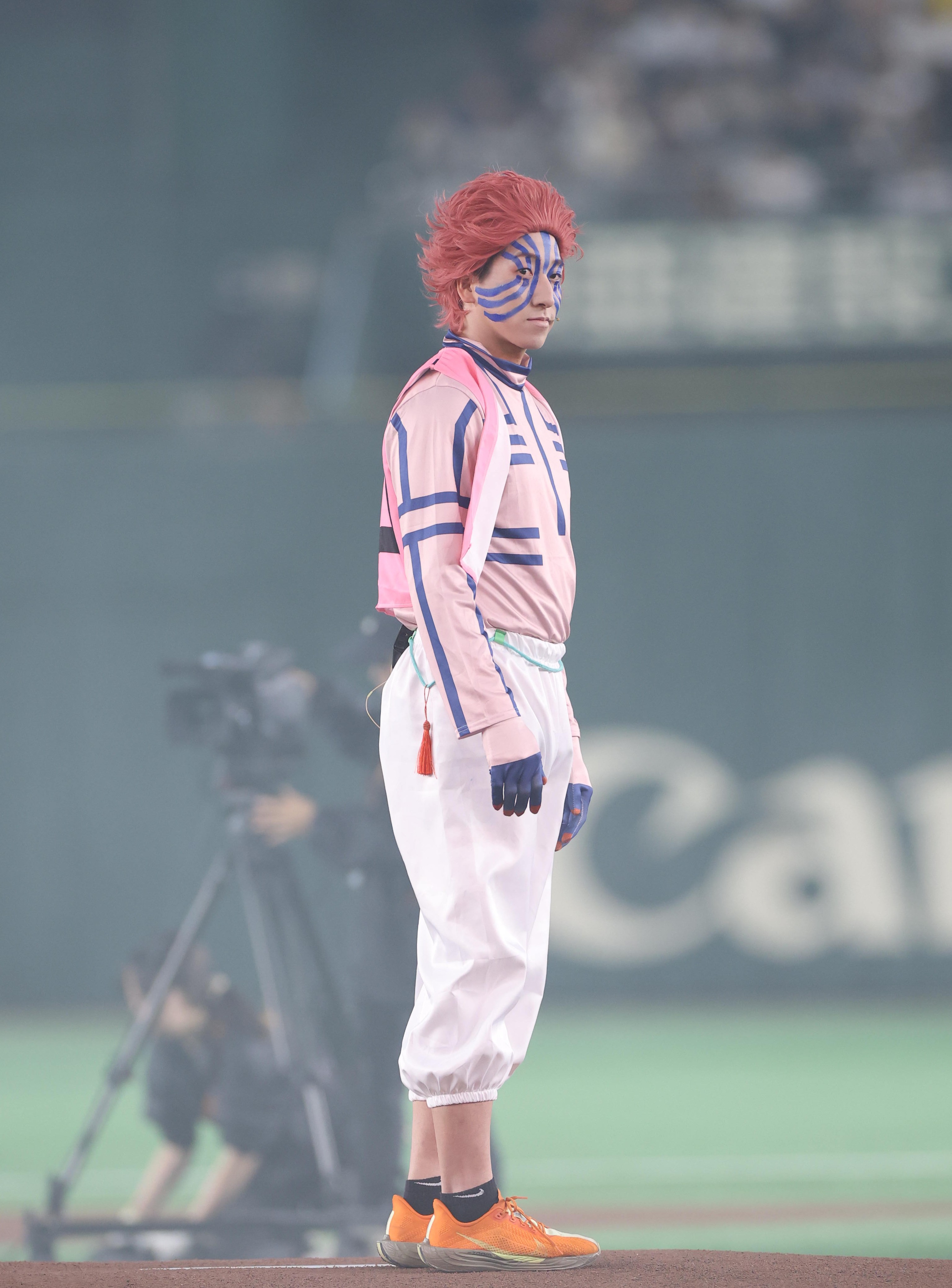 巨人ファンフェスで豪華〝仮装〟競演 大勢が猗窩座、井上が炭治郎