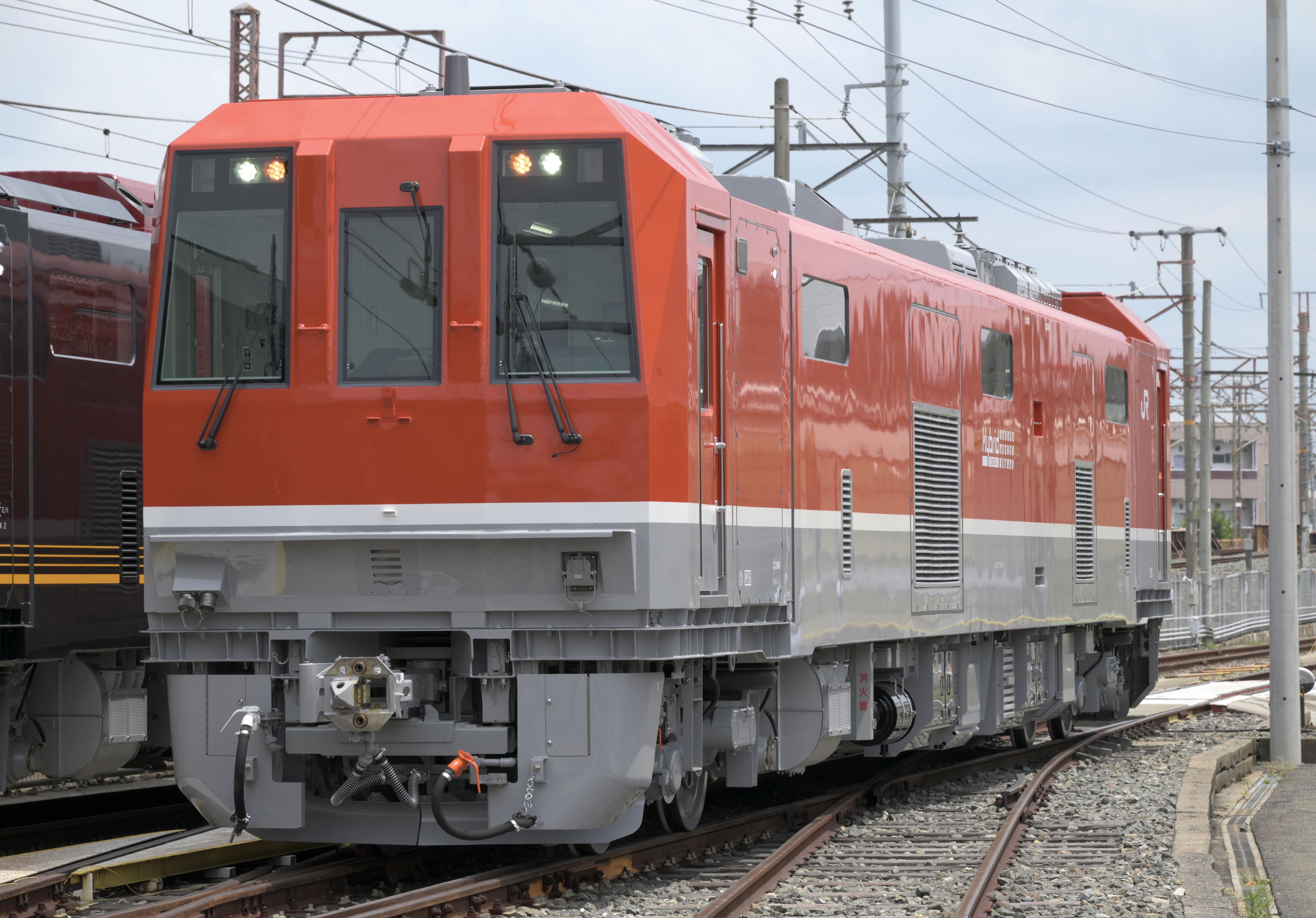 保線用新型機関車、外観は「国鉄DF50風」 中身は「ハイブリッド」 JR