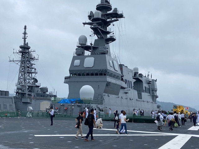 護衛艦など一般公開 海自佐世保地方隊創設70周年 - 産経ニュース