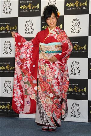 小島瑠璃子 小林幸子と さちるりを結成しよう 小林 ミニスカートも サンスポ