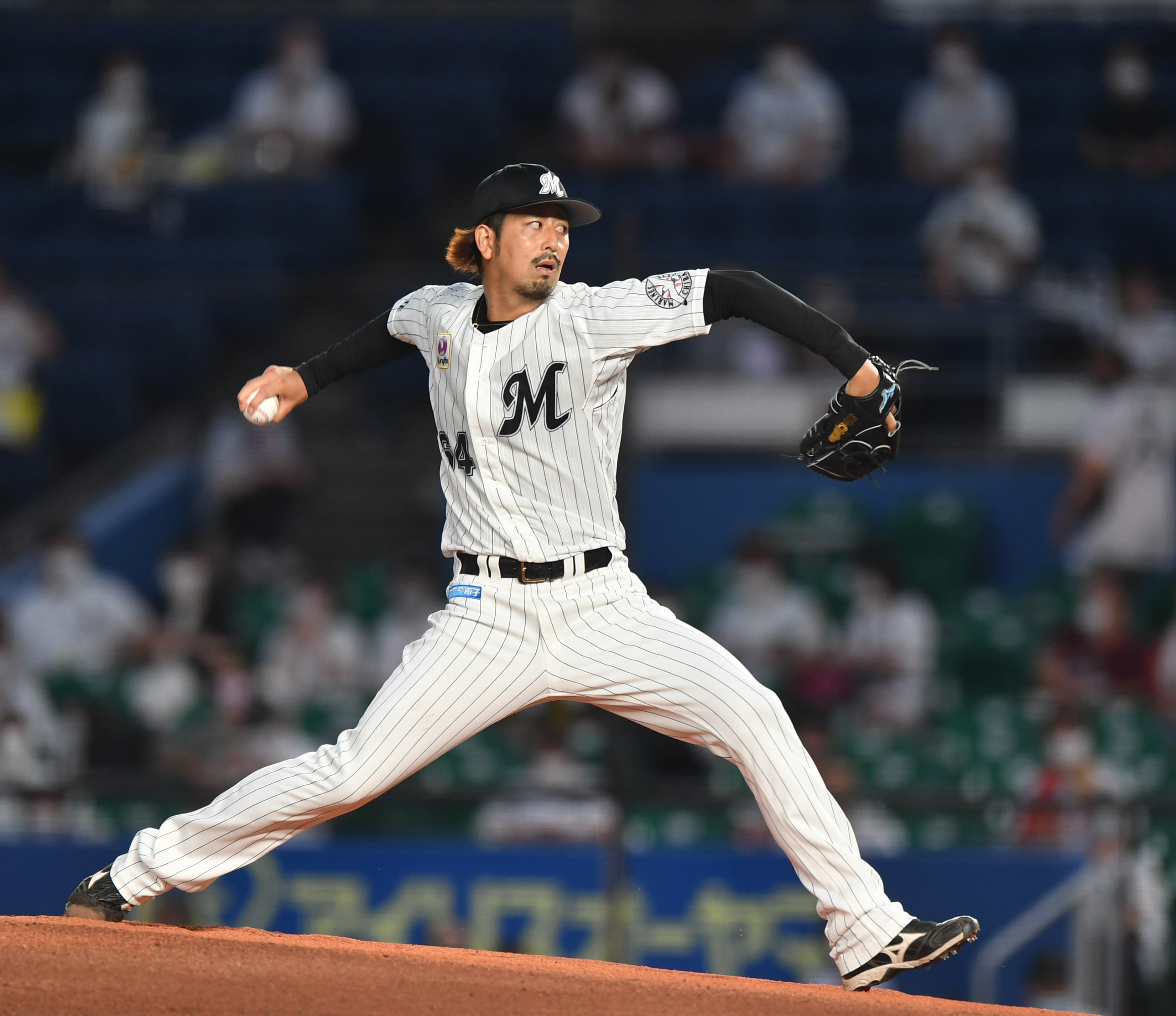 プロ野球大型メンコ？ 飲食・アパレル・野球…沖縄に恩返し 元プロ野球選手の大嶺祐太（36