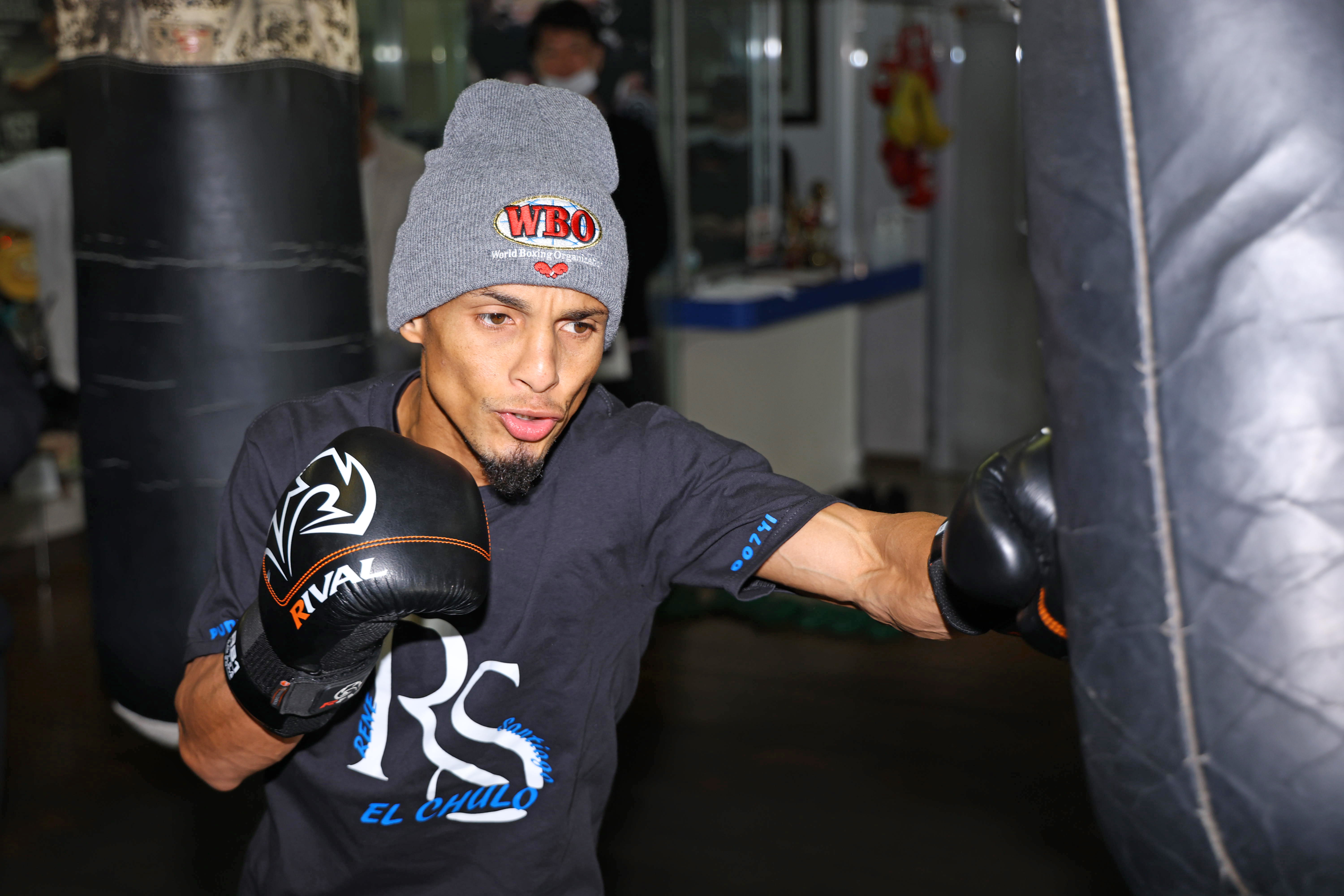 ボクシング】高見亨介を指導する田中繊大トレーナー、サンティアゴの