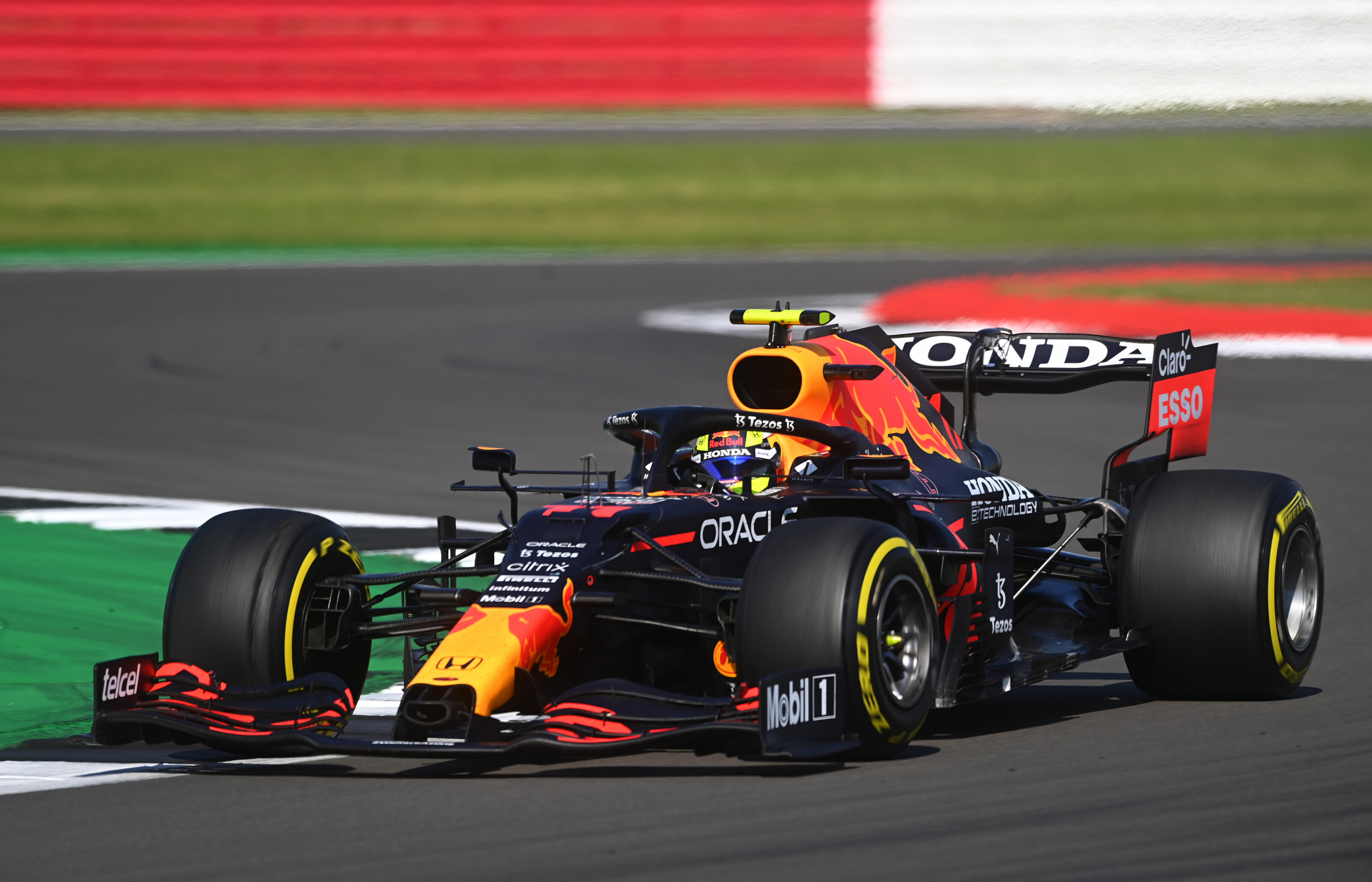 レッドブル ホンダ 痛恨のリタイア メルセデスとポイント差急接近 英国ｇｐ サンスポ