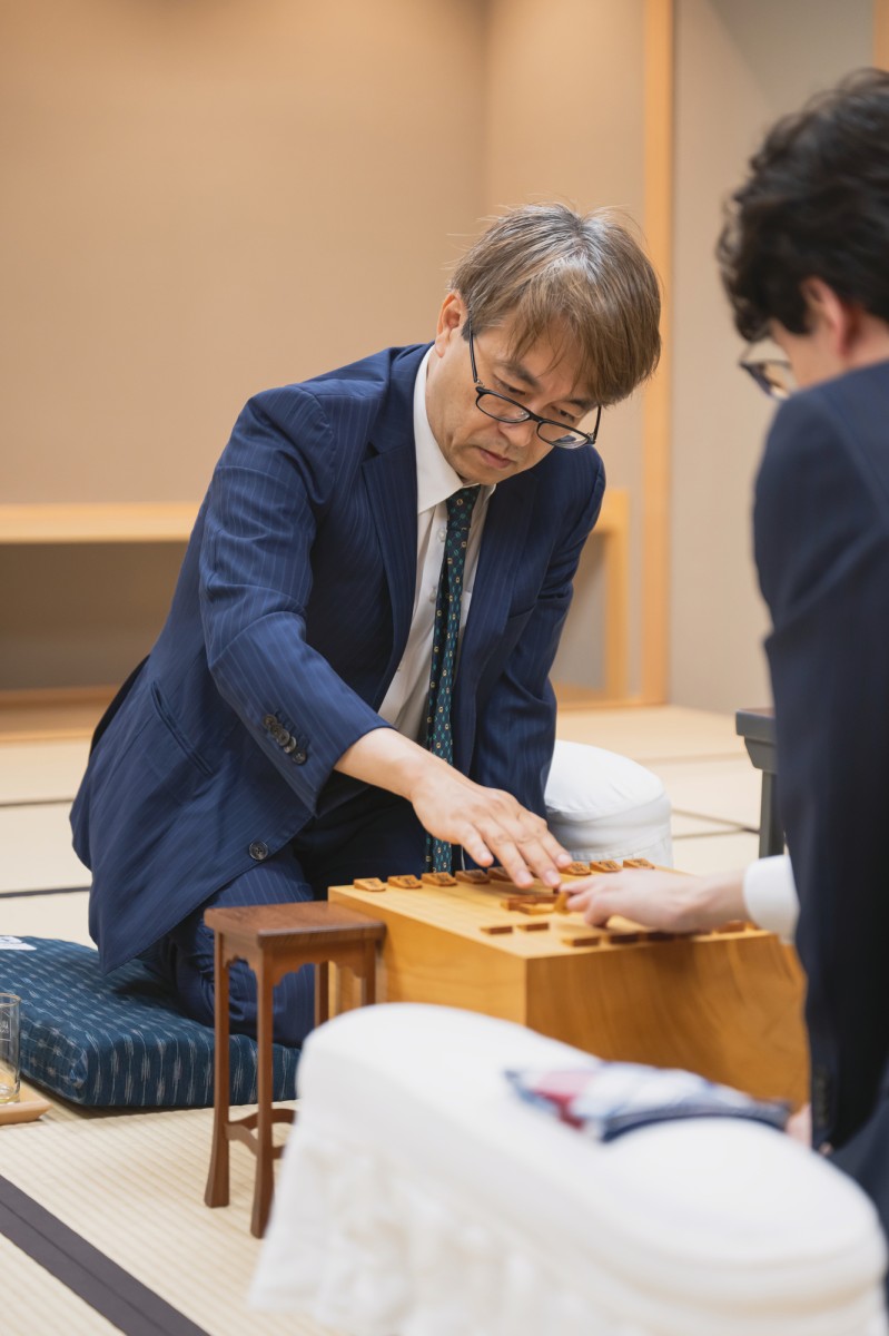 羽生善治九段、100期挑戦ならず 伊藤匠叡王に敗れる 王座戦挑戦者決定