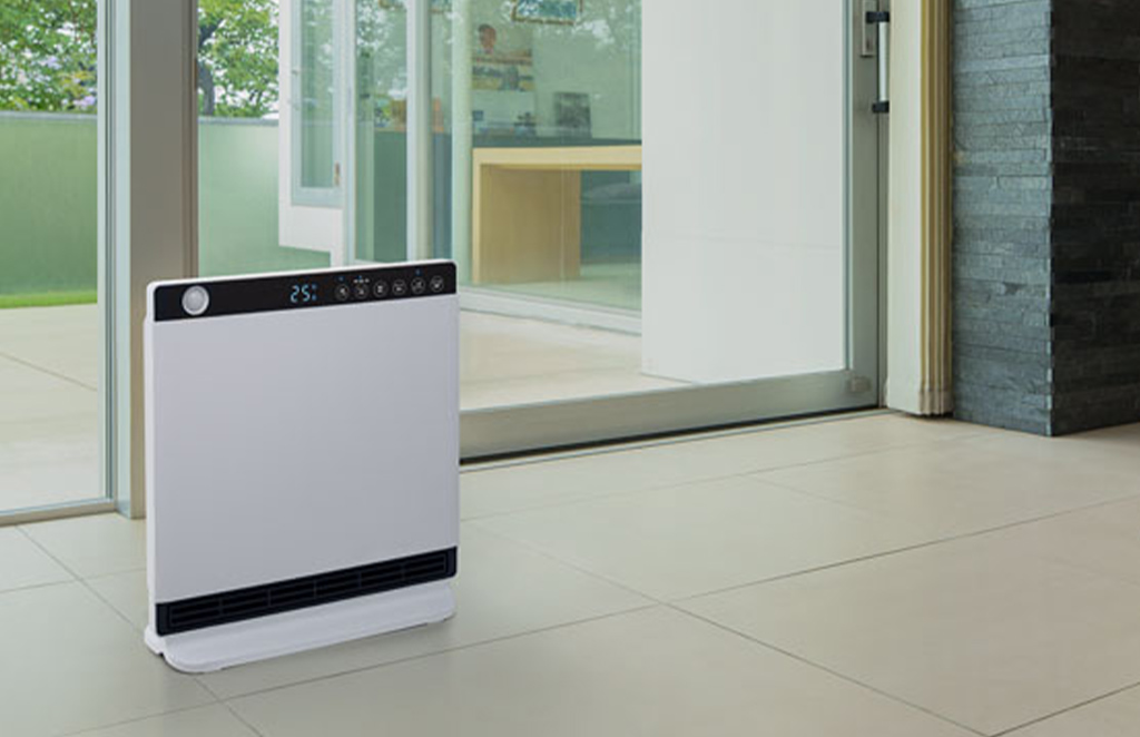 高機能ながらシンプル操作とおしゃれなデザインで人気の暖房器具 - zakⅡ