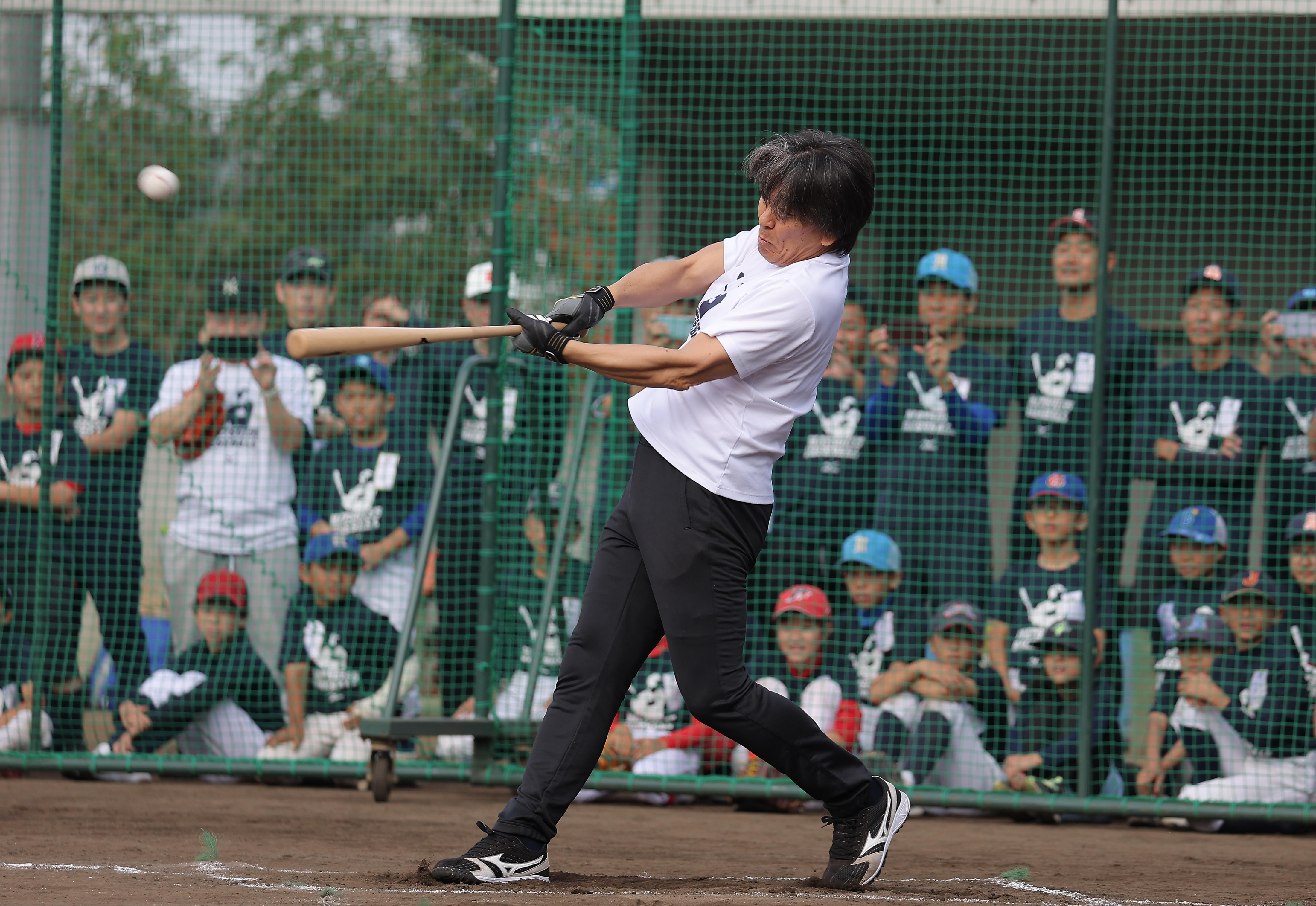 松井秀喜氏、野球教室で初の柵越えゼロ「とうとうこの日が来た