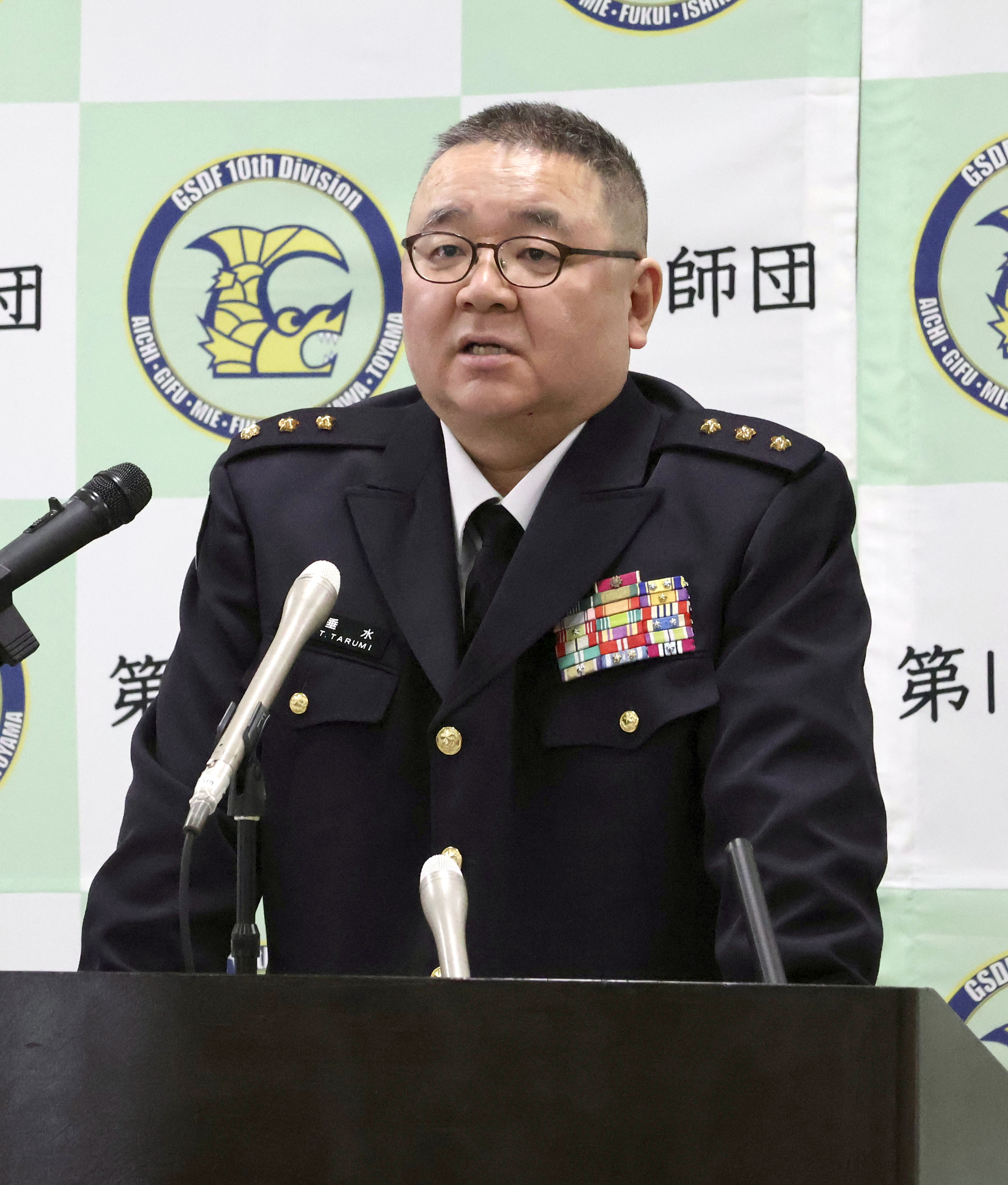 陸上自衛隊 第8師団 副師団長 チャレンジ 現場へ！）自衛隊「サイハ」の今：2 情報共有、見えた支援方針：朝日新聞