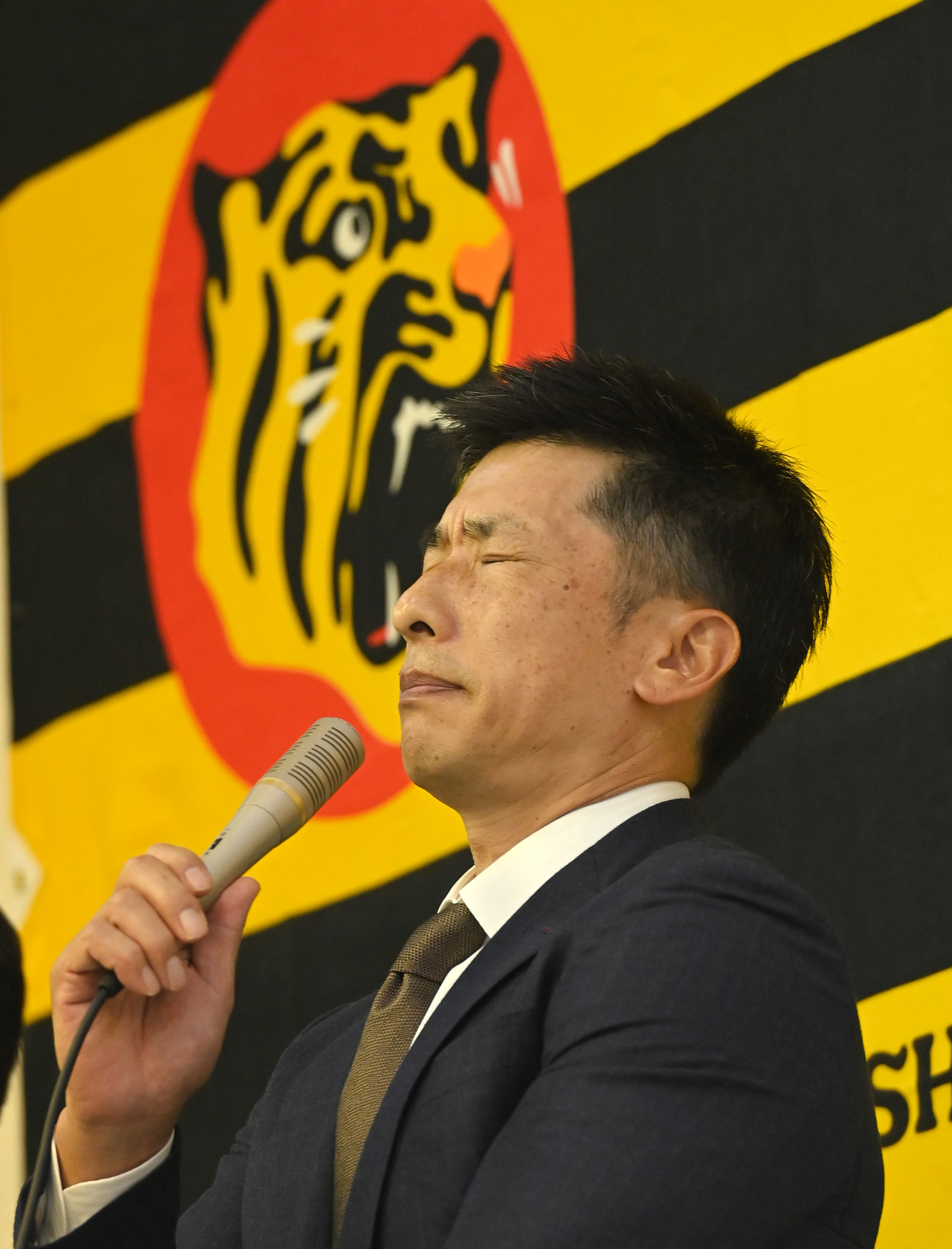 矢野監督 阪神・矢野監督、背水1年契約 「勝負のシーズン」異例フロントから檄