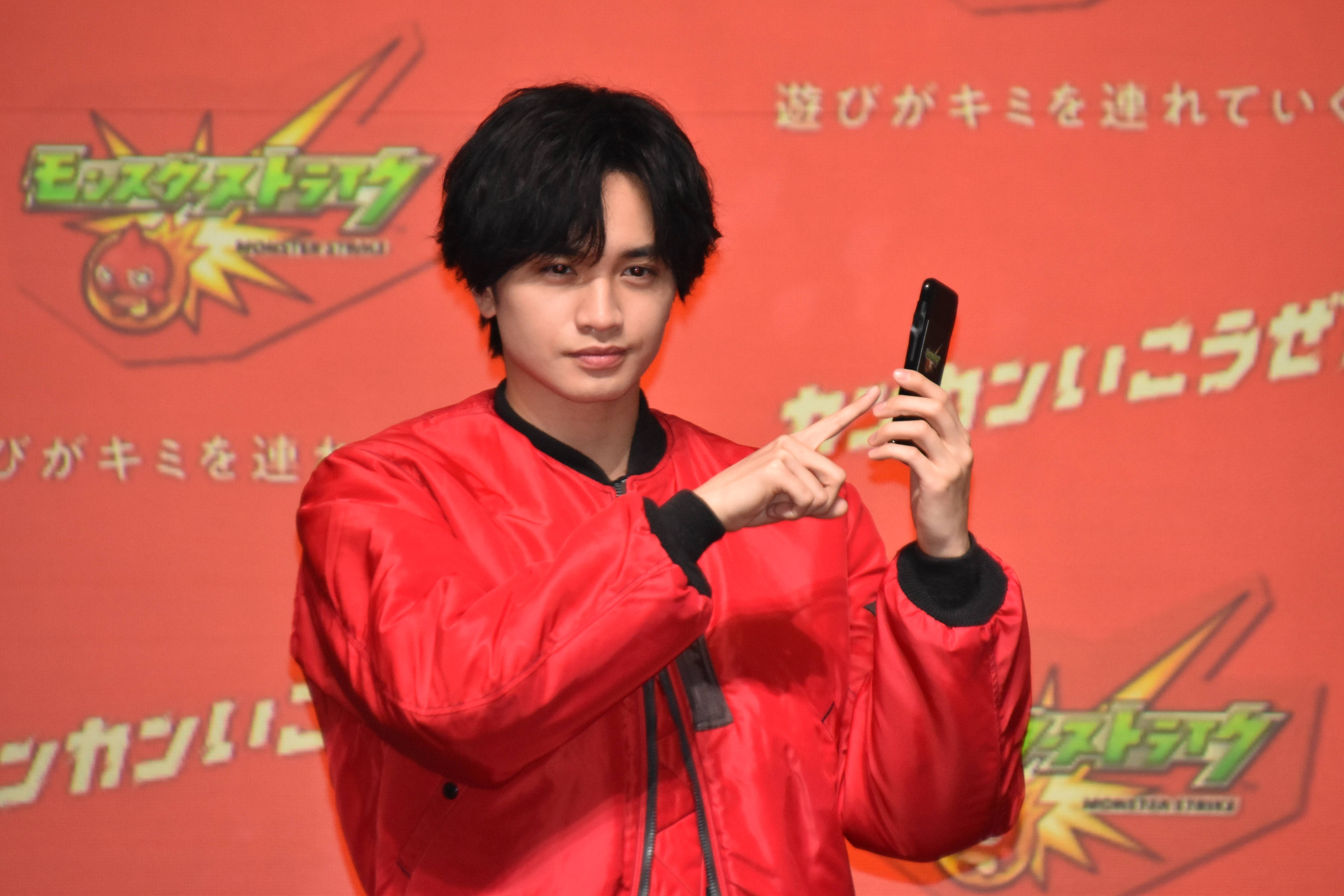 セクゾ 中島健人が モンスト ｃｍでワイヤアクション マーベルの撮影かと イザ