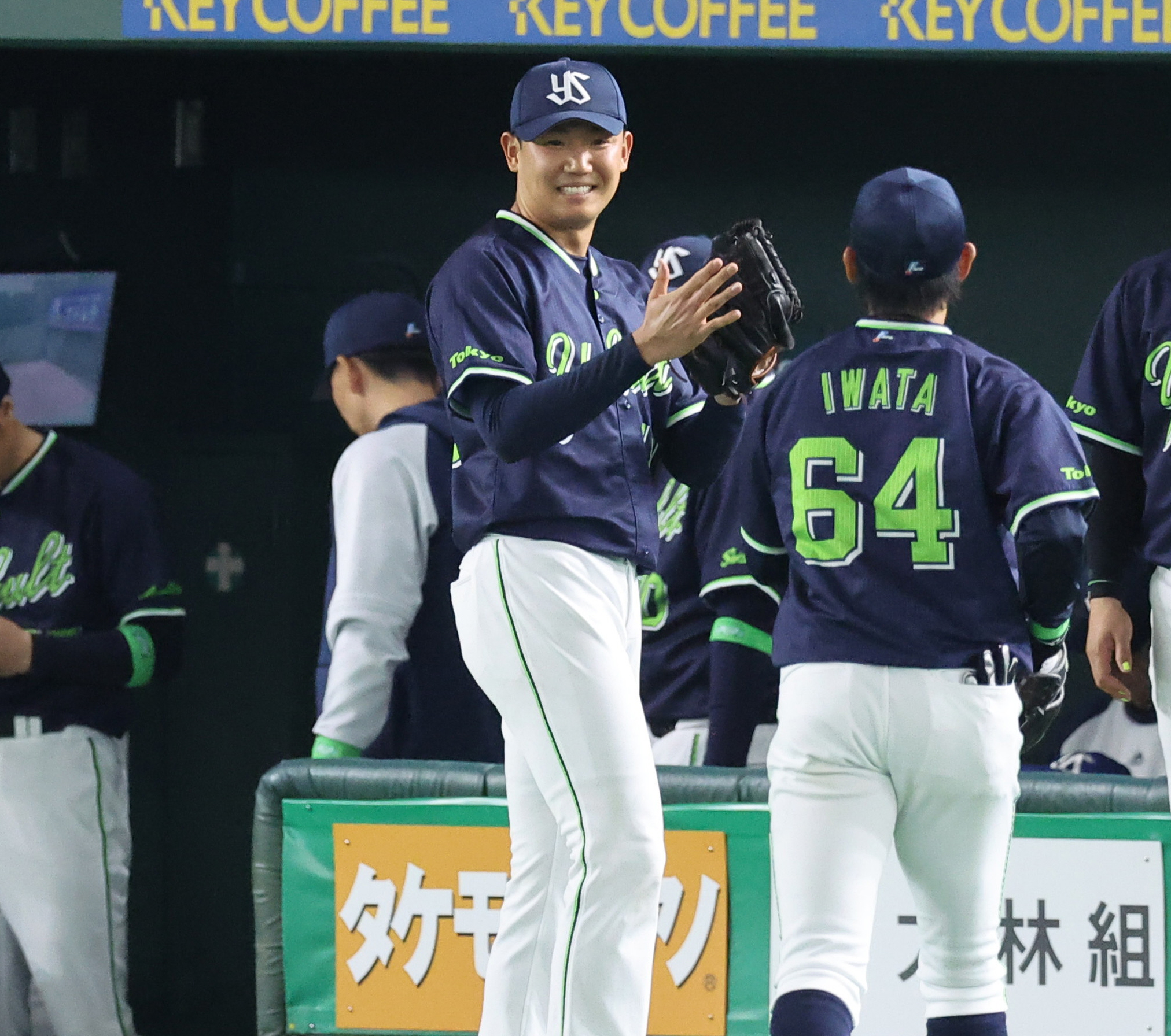 イーグルス 中島選手背番号64 ユニフォーム（東北楽天ゴールデン