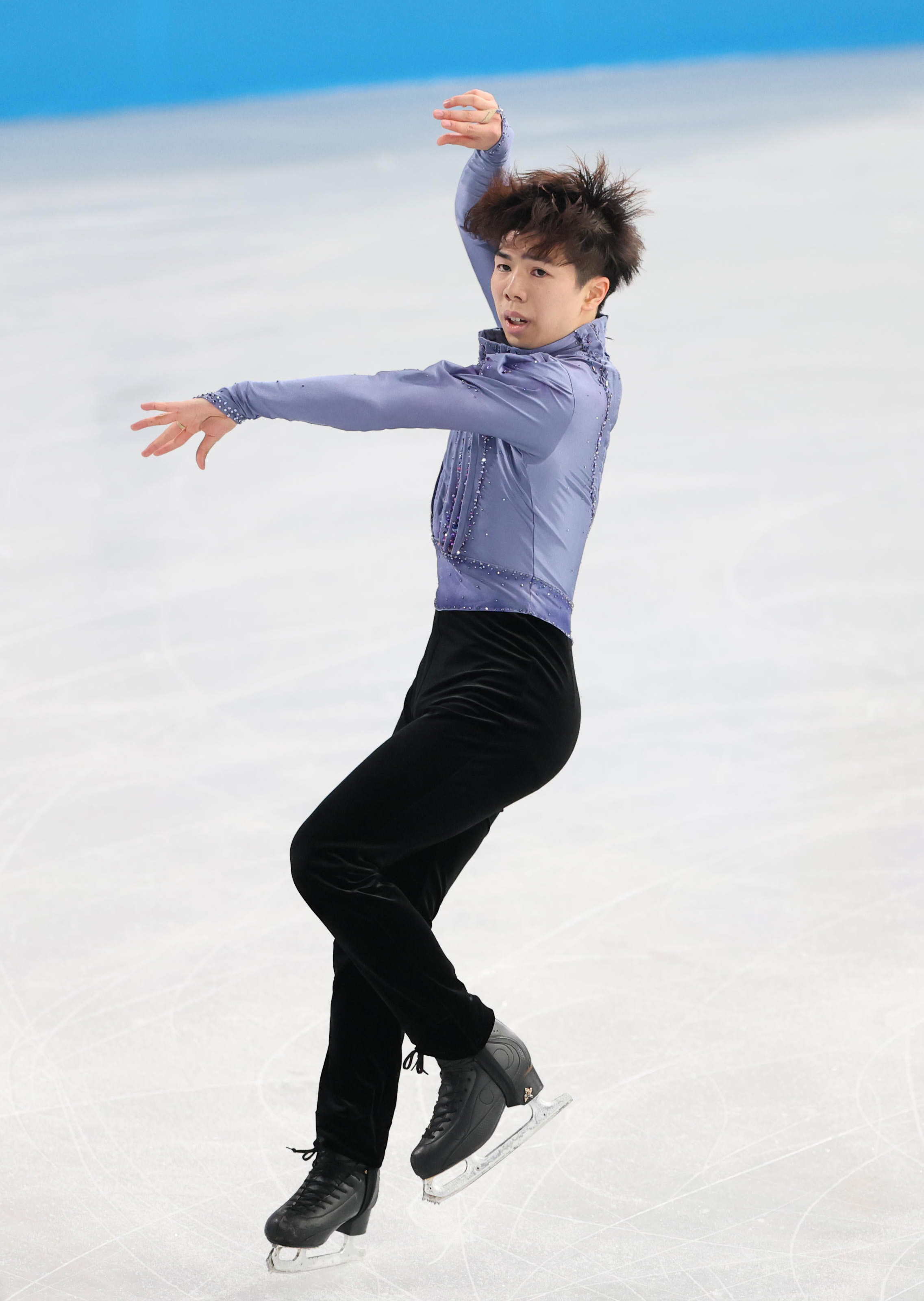 鍵山優真はSP4位、佐藤駿5位 世界国別フィギュアが東京で開幕 - 産経
