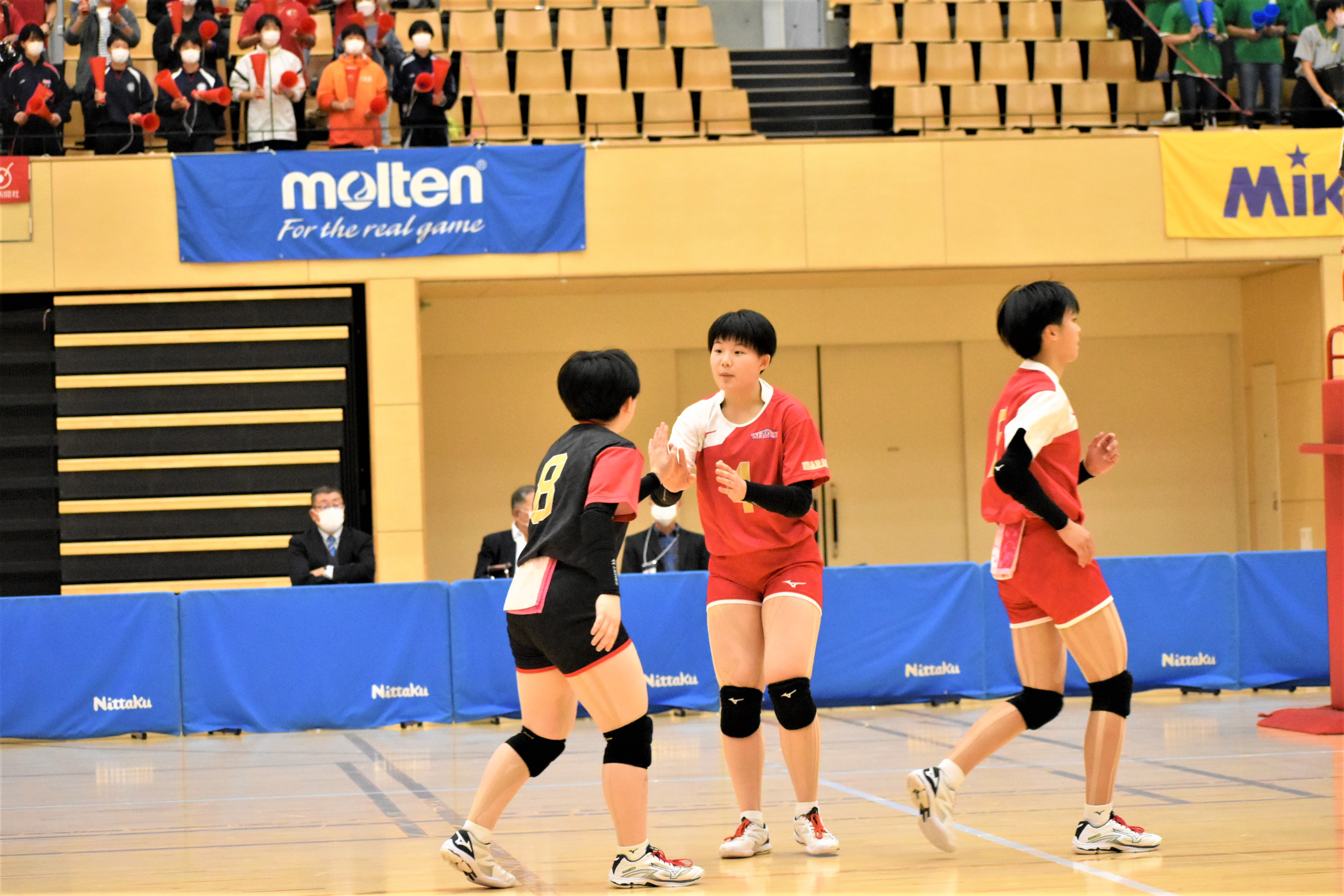 土浦日大高校バレー　練習着 春高バレー】男子は土浦日大、女子はウェルネス さらなる飛躍へ