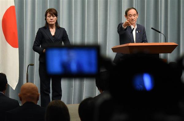 東京新聞 望月衣塑子記者が産経記事 リーク 発言を撤回 官房長官会見で まず初めに と切り出して一方的に 1 4ページ 産経ニュース