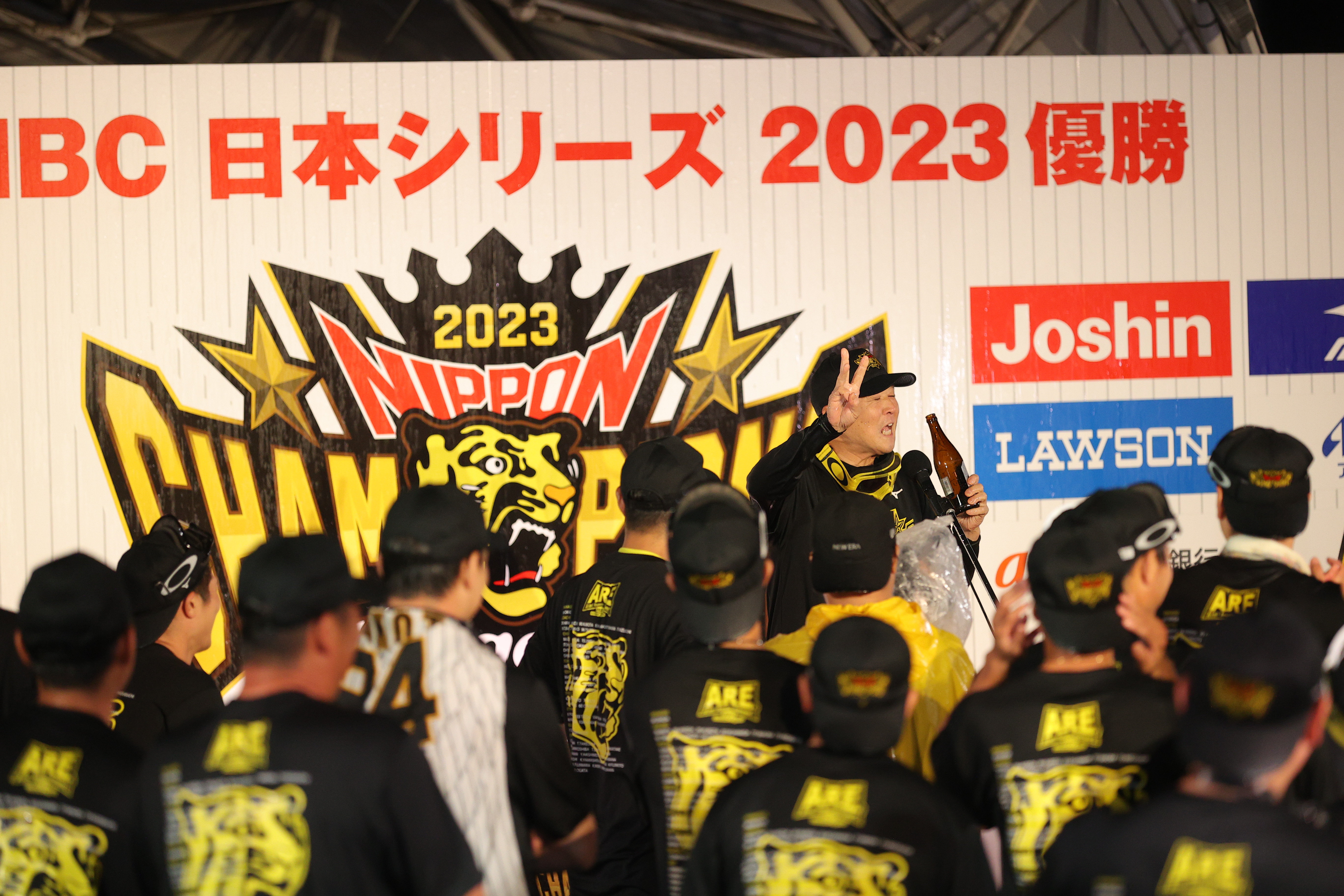 阪神タイガース 2023年 アサヒ生ビール ポスター 平田勝男 B2 マルエフ
