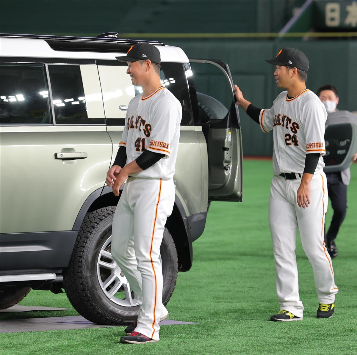 巨人 原監督が戸郷をイジる 初めての車がジャガー サンスポ