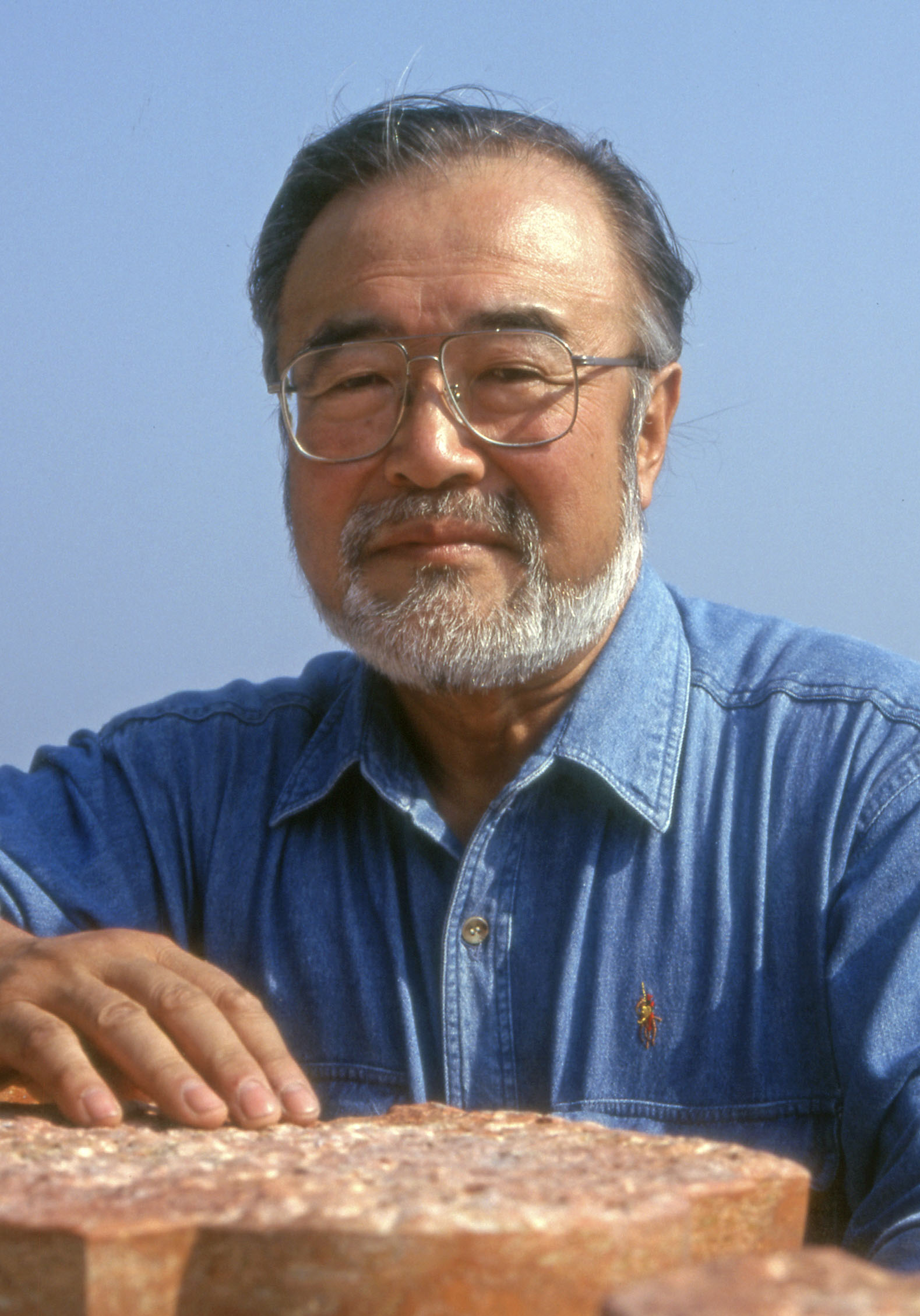 彫刻家の大成浩さん死去 - 産経ニュース