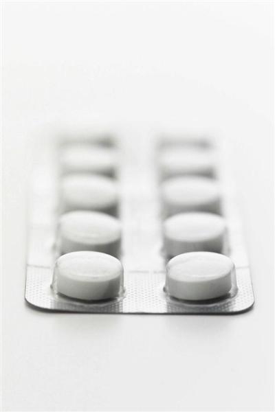 相次ぐ薬の包装誤飲事故 切り離しシートで損傷 1 3ページ 産経ニュース 相次ぐ薬の包装誤飲事故 切り離しシートで損傷 1 3ページ 産経ニュース