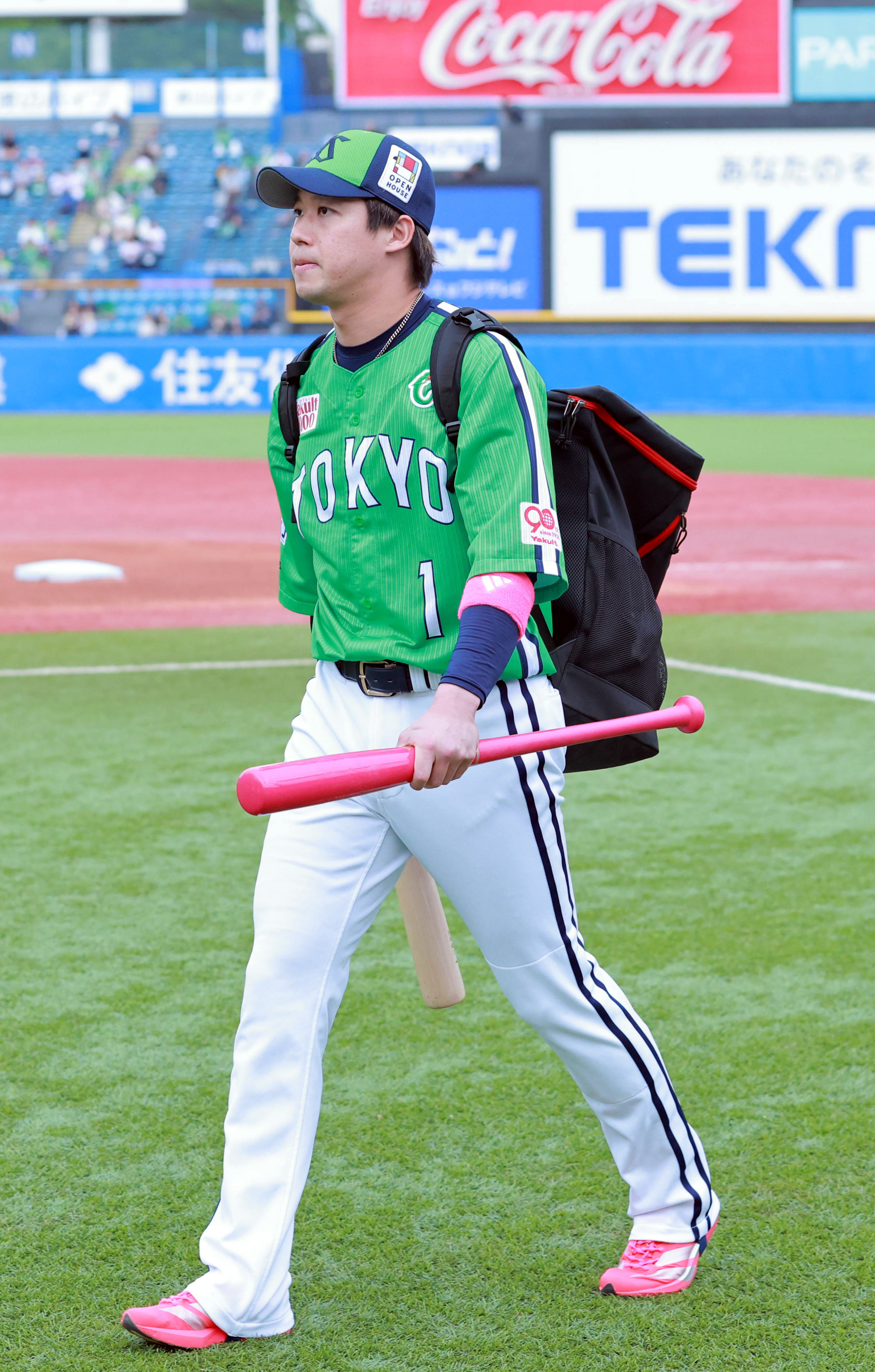 大幅値下げ！ヤクルトスワローズ山田哲人選手本人使用 リストバンド、靴下 大幅値下げ！ヤクルトスワローズ山田哲人選手本人使用 リストバンド