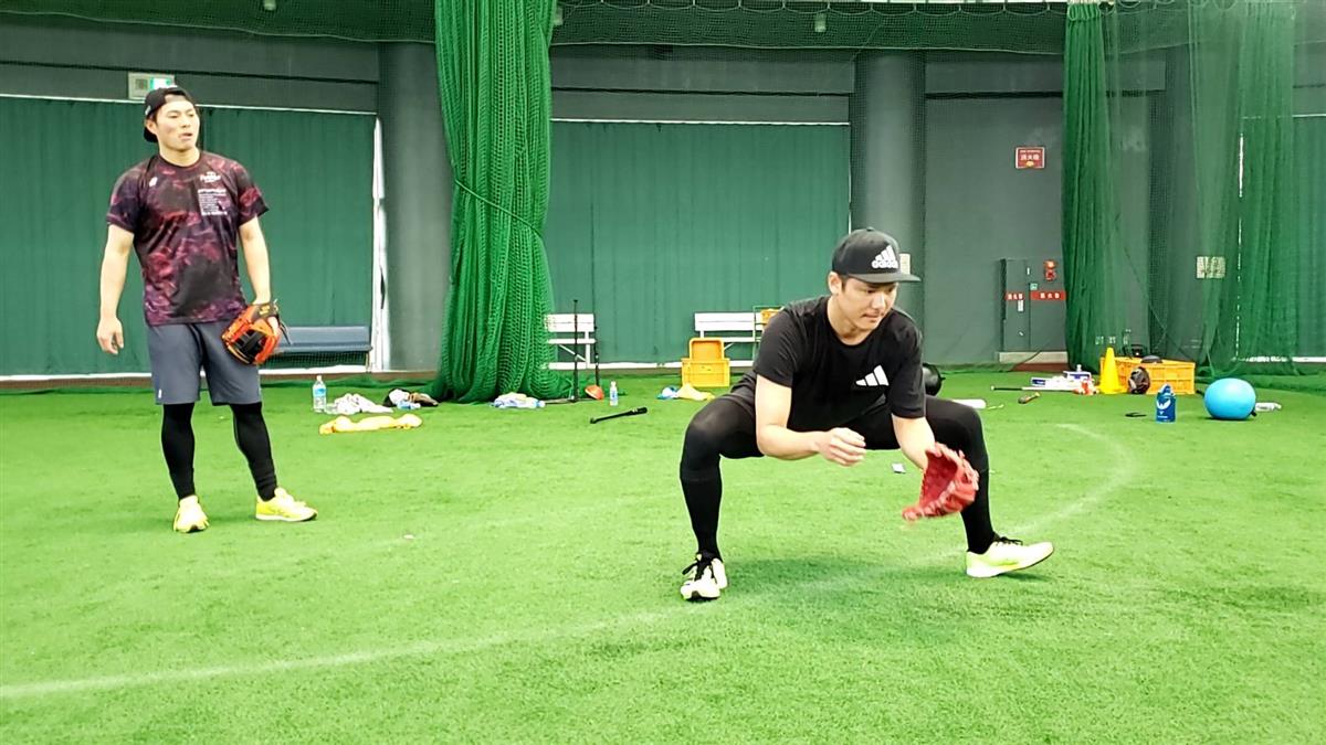 阪神 北條 シンプルに技術磨く 巨人 坂本の合同自主トレ初参加 1 2ページ サンスポ
