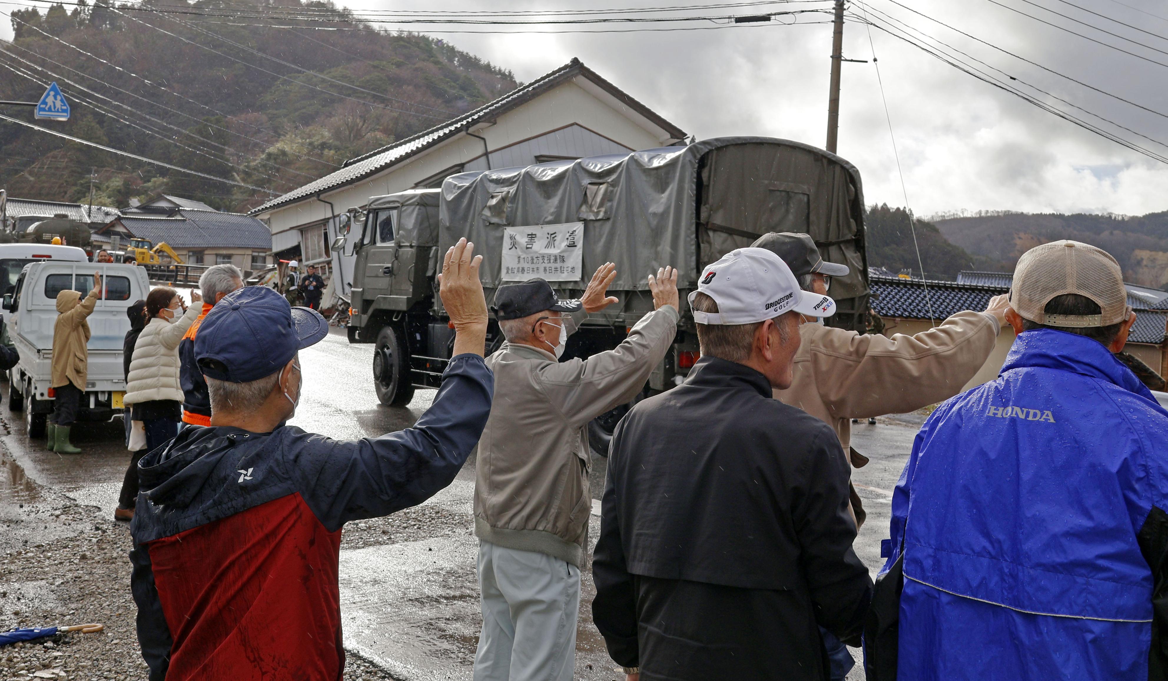 珠洲で自衛隊活動終了式 豪雨受け入浴支援 - 産経ニュース